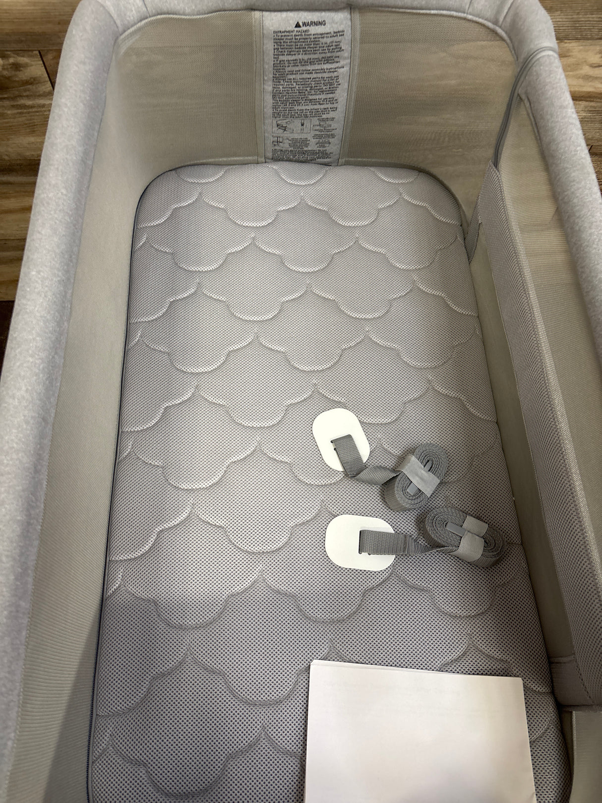 Newton Bassinet & Bedside Sleeper in Grey