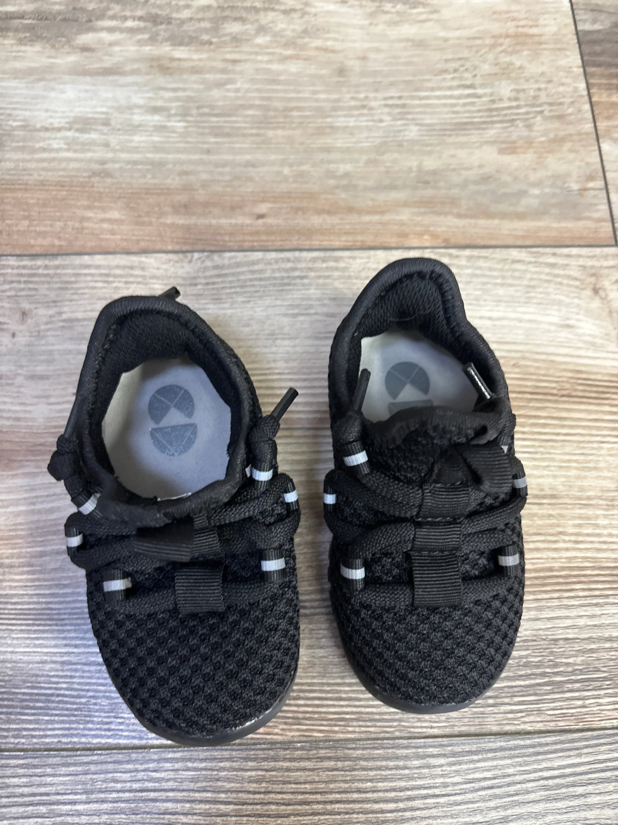 Breathable Bungee Lace Sneakers, Black sz 4/5c