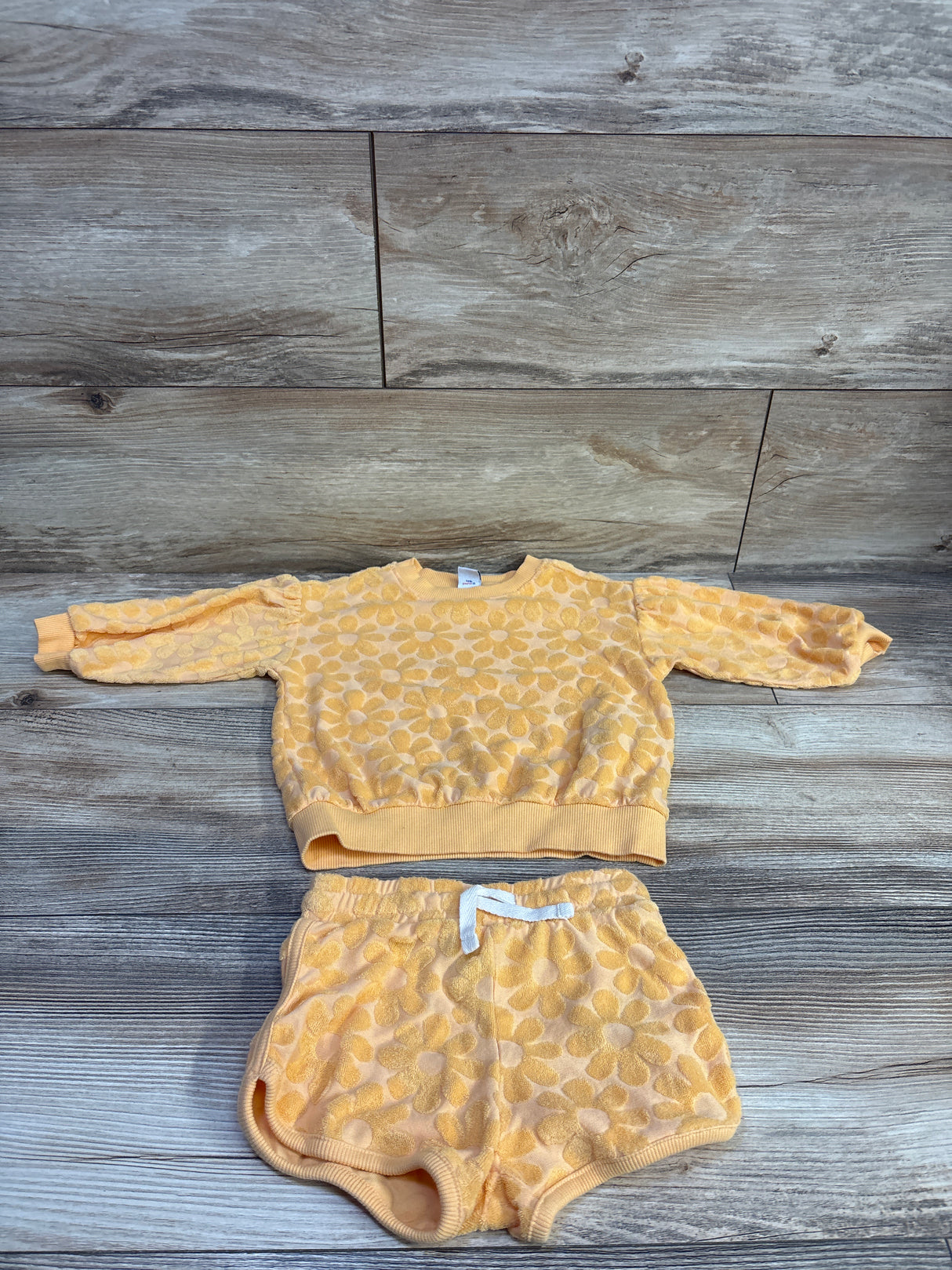 Old Navy 2pc French Terry Sweatshirt & Shorts Set Orange sz 18-24m