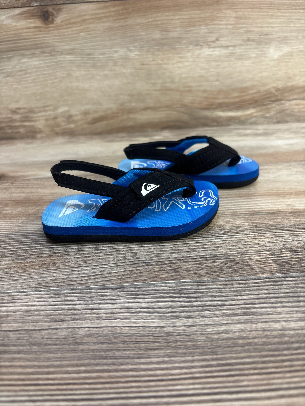 Quiksilver Molokai Sandals Blue sz 4c - Me n Mommy To Be