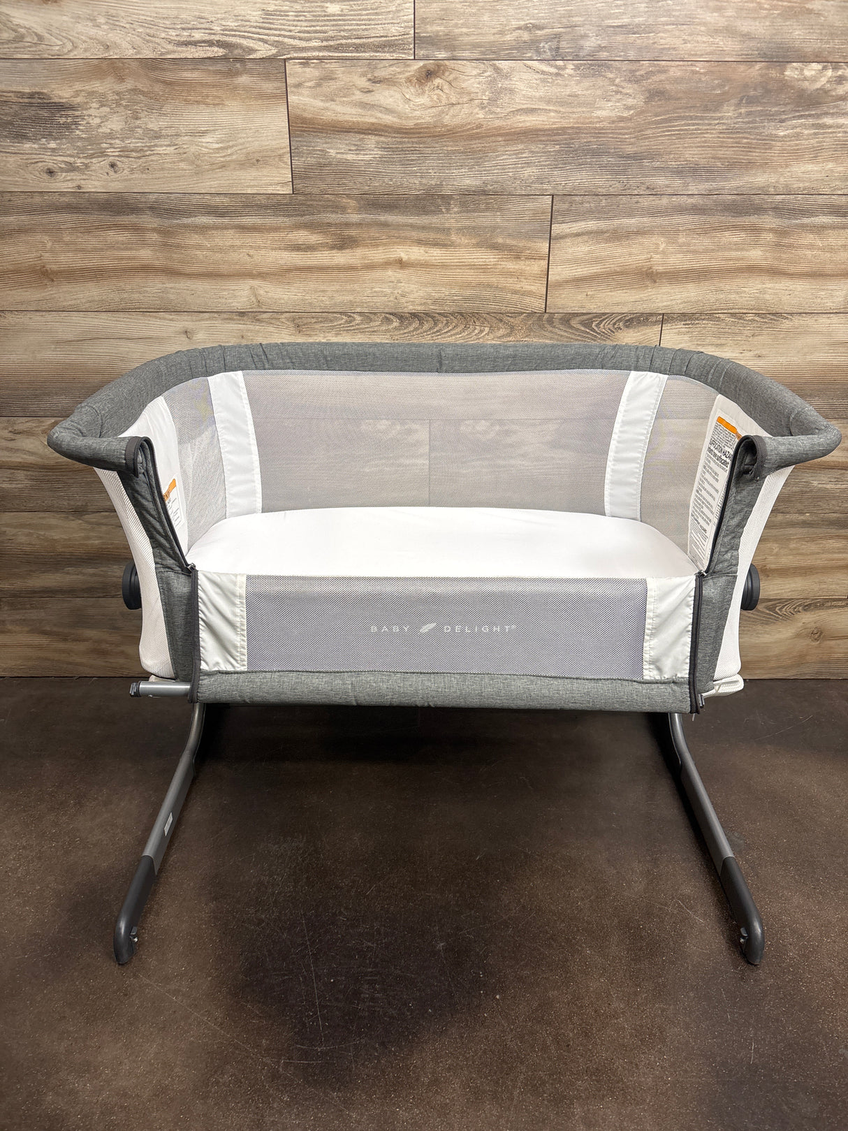 Baby Delight Beside Me Dreamer Bassinet - Charcoal