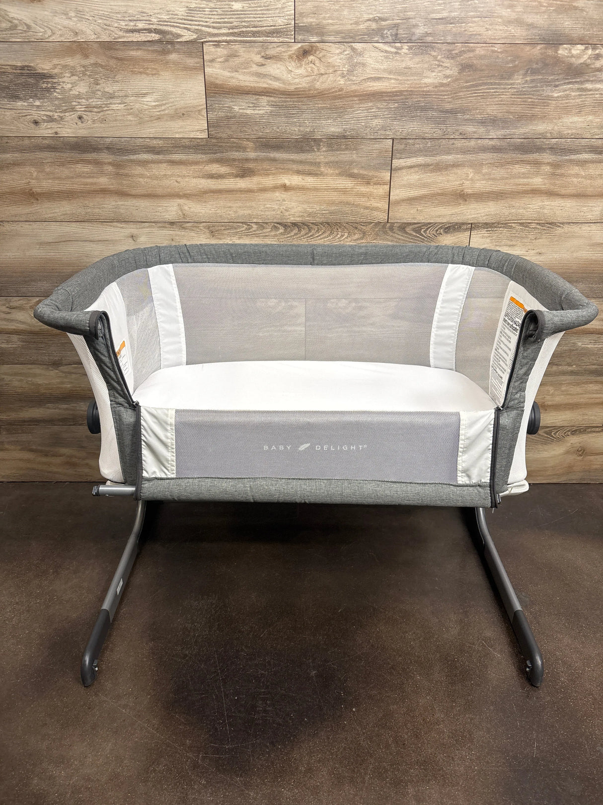 Baby Delight Beside Me Dreamer Bassinet - Charcoal