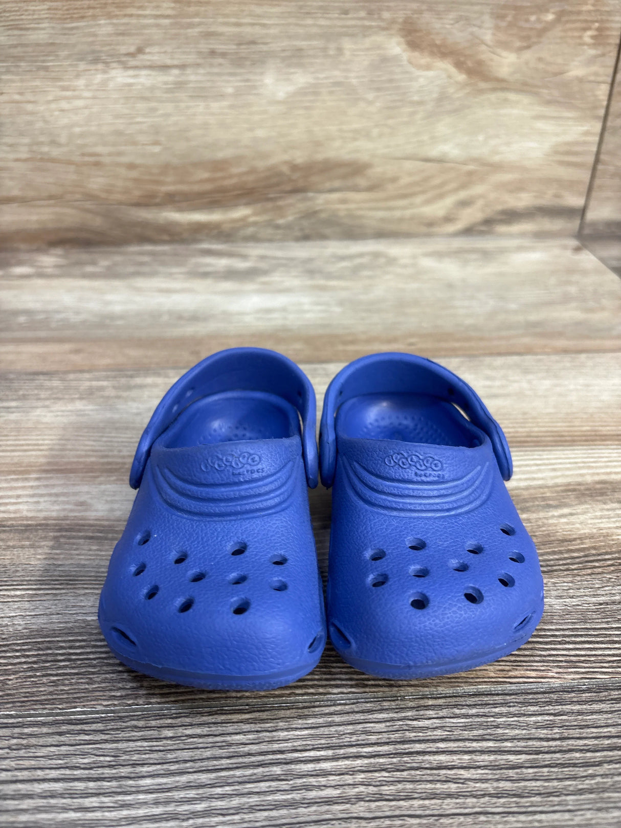 Jibbitz by Crocs Classic Clog Blue sz 4/5c