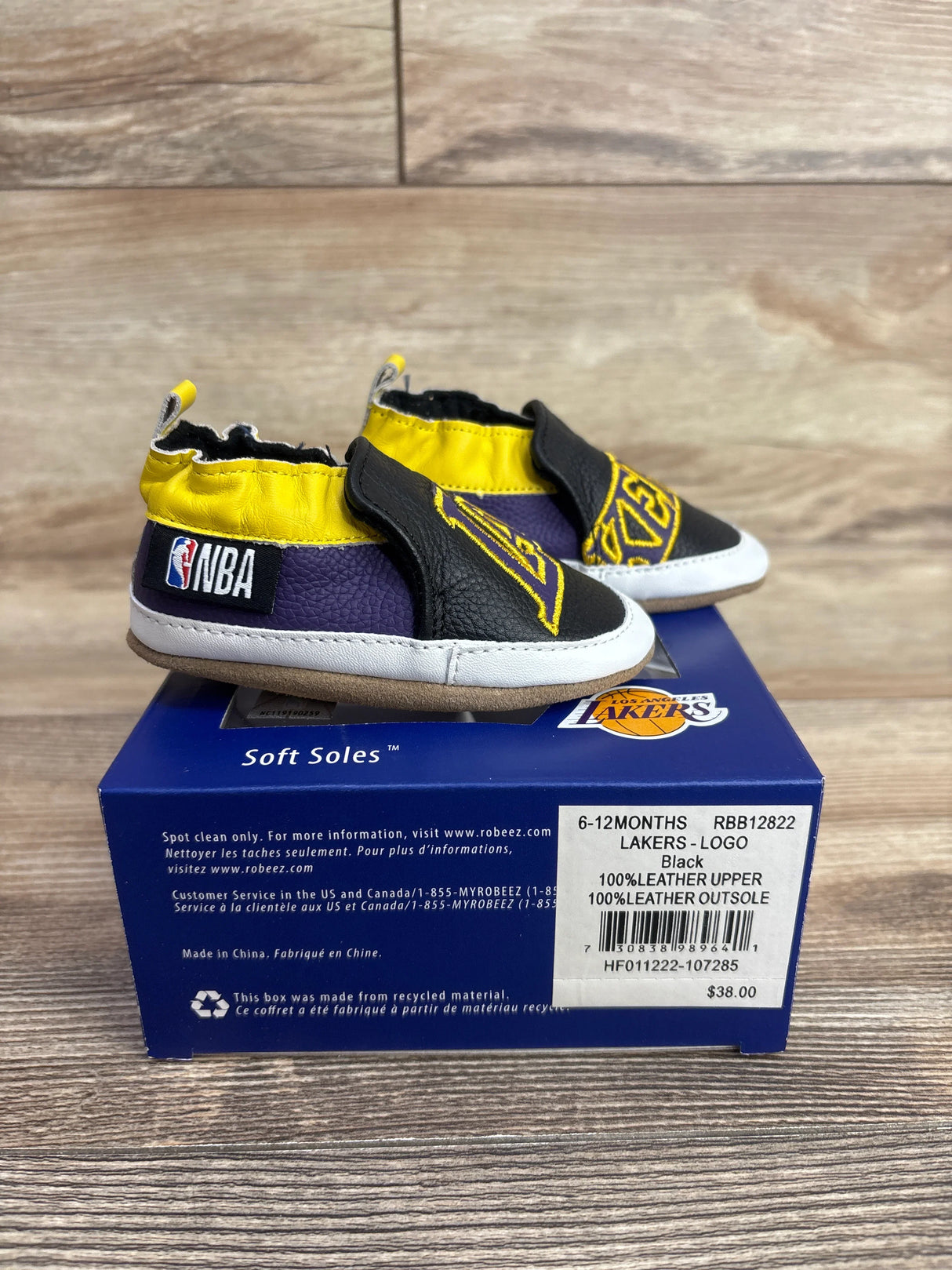 Los Angeles Lakers baby soft sole shoes, black yellow purple leather, NBA logo, size 6-12 months