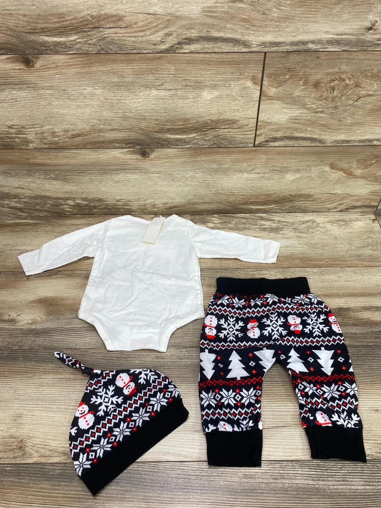 NEW Shein 3pc My 1st Christmas Bodysuit Set White sz 3-6m - Me n Mommy To Be