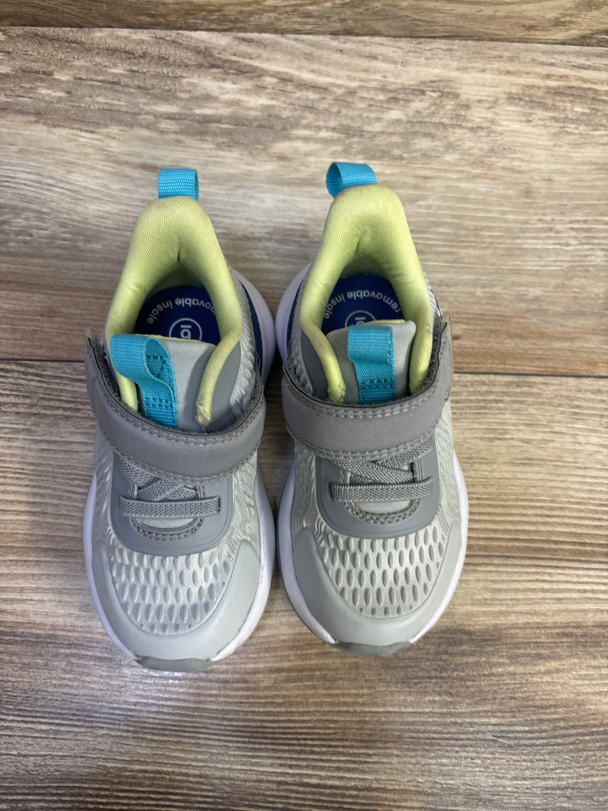 All In Motion Peyton Performance Sneakers Grey sz 6c