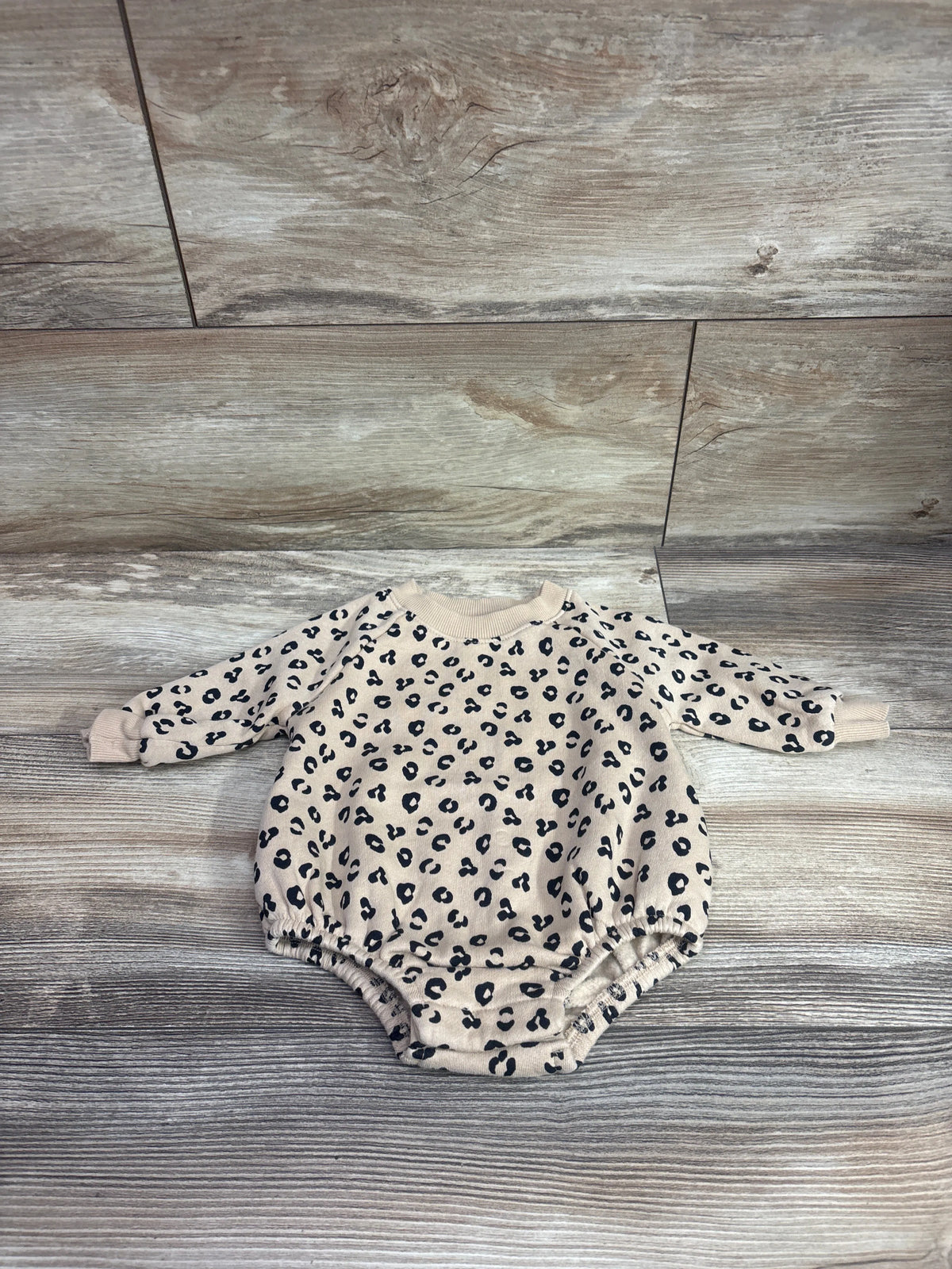 Old Navy Leopard Print Sweatshirt Bubble Romper Tan sz 0-3m