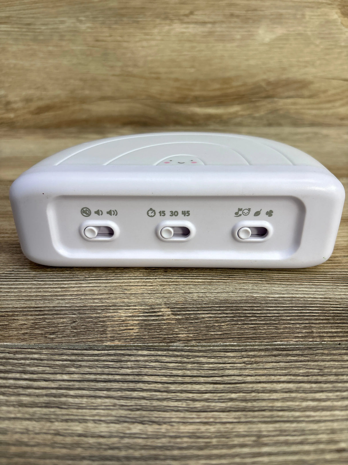 Fisher-Price Baby Toy Soothe & Glow Rainbow Sound Machine - Me n Mommy To Be