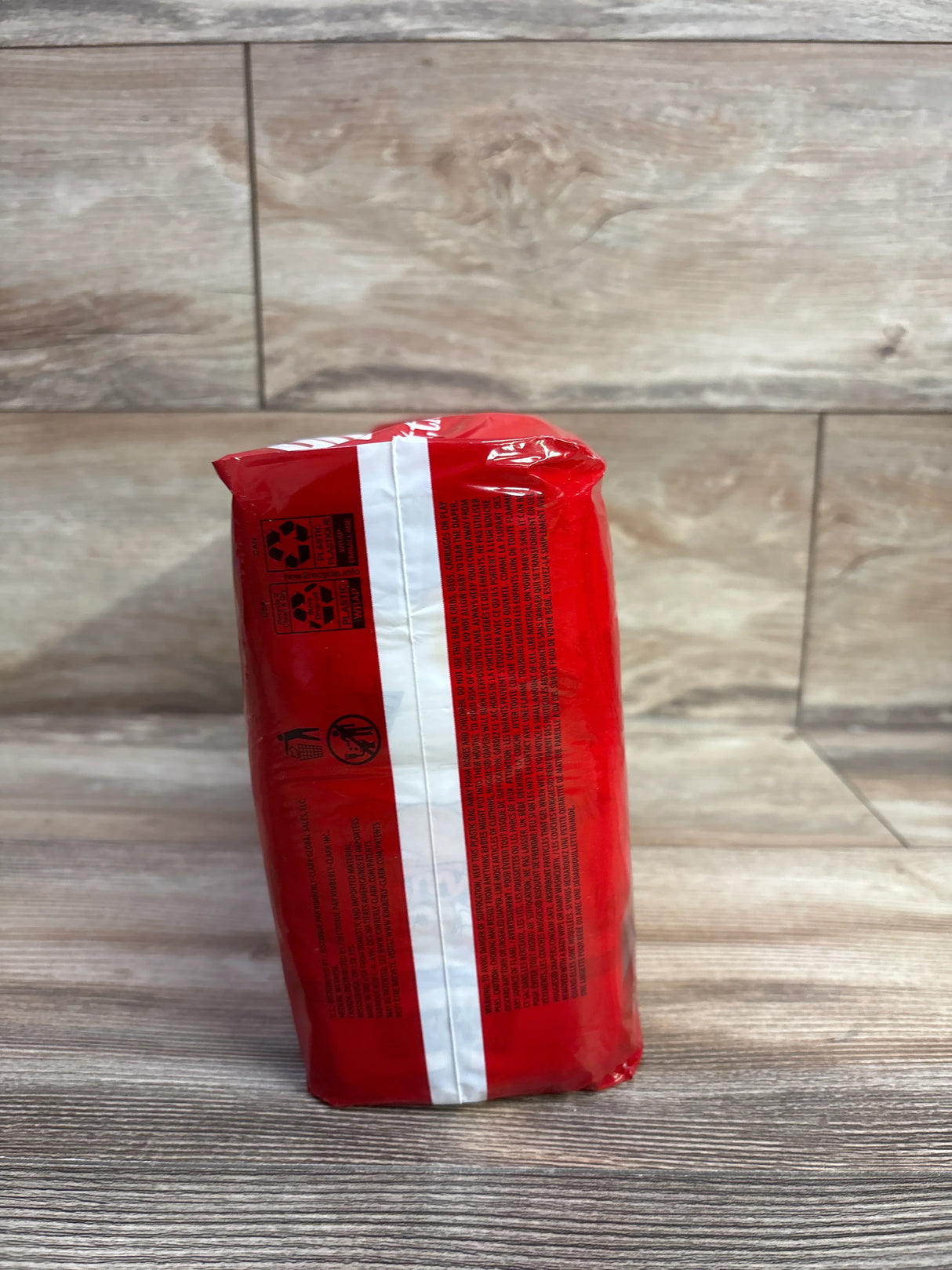 NEW Huggies Little Snugglers Diapers Size 1 33ct.