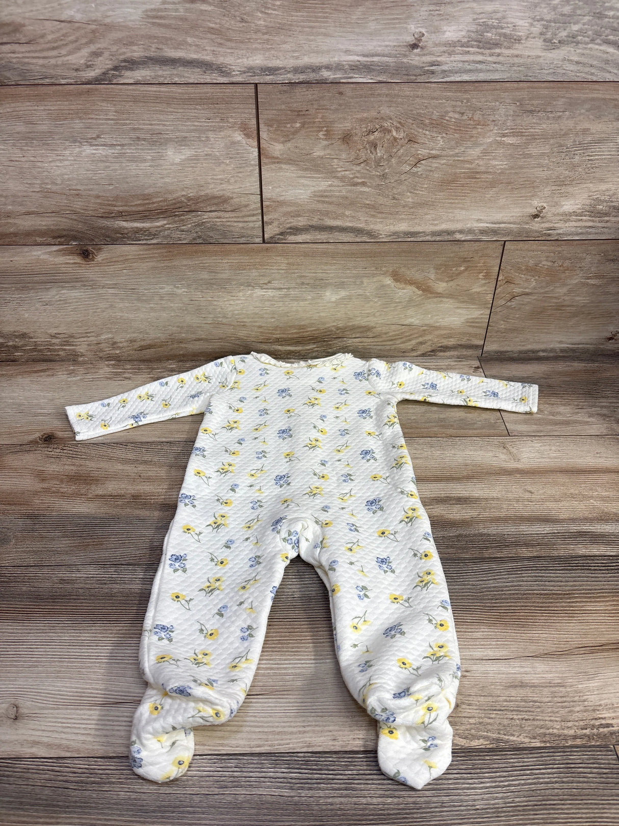 Laura Ashley Quilted Floral Sleeper Ivory sz 6-9m