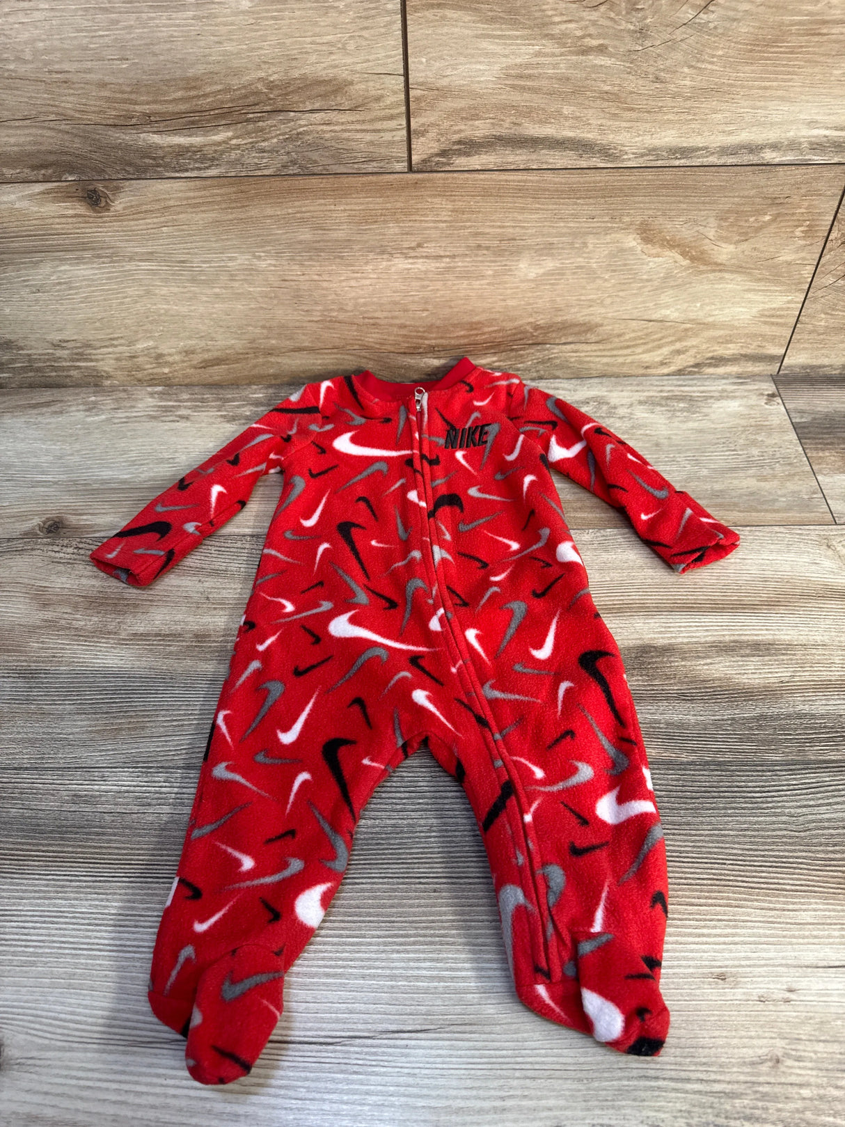 Nike Logo Swoosh Blanket Sleeper Red sz 3m