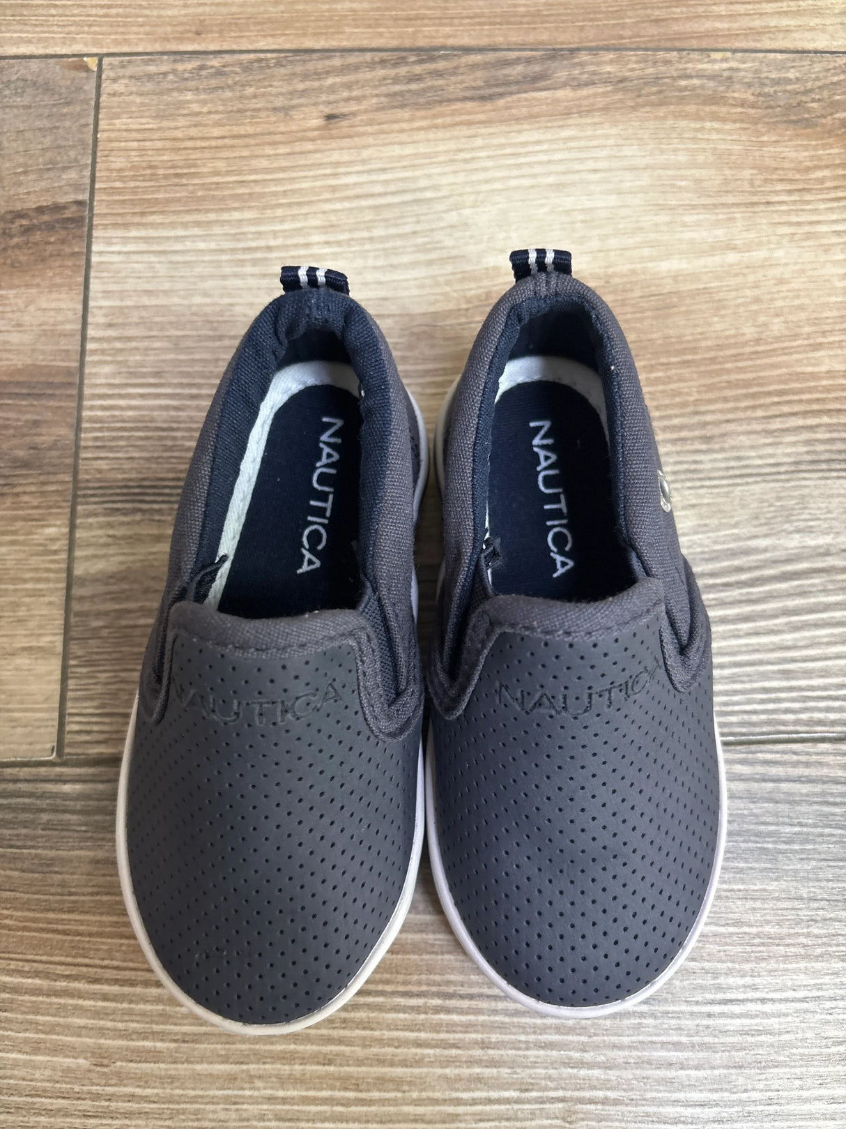 Nautica Akeley Slip-On Sneakers Grey sz 5c