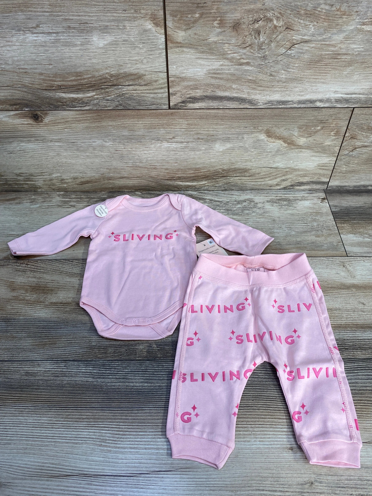 NEW Paris Hilton 2pc Bodysuit & Pants Set Pink sz 0-3m