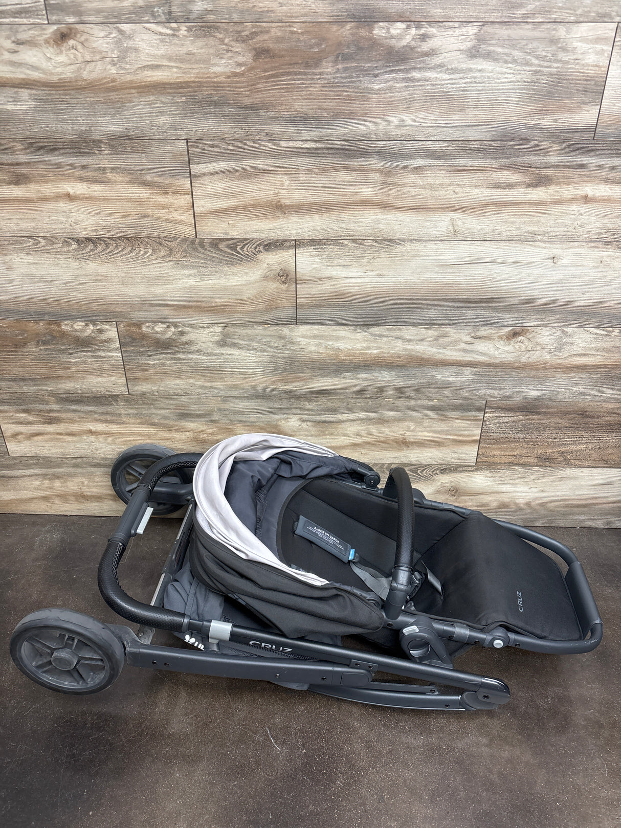 UPPAbaby Cruz Stroller in Jordan