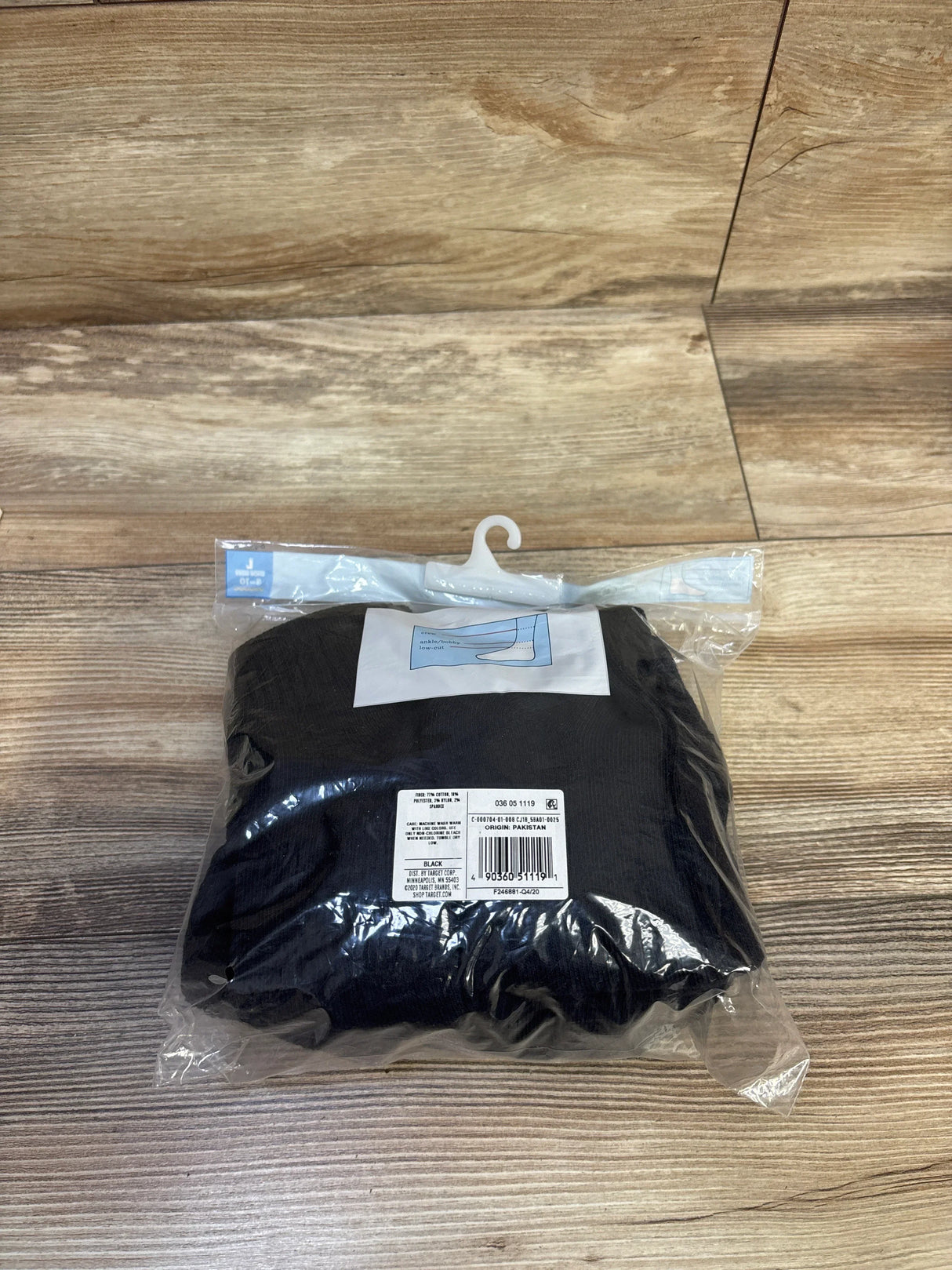 NEW Cat & Jack 9pk Ankle Socks Black sz L 3-10