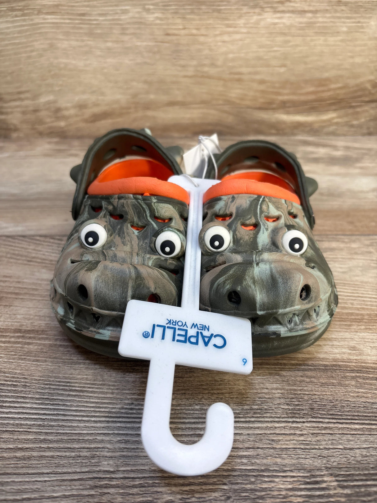 NEW Capelli New York Later Gator Clogs Green sz 6c