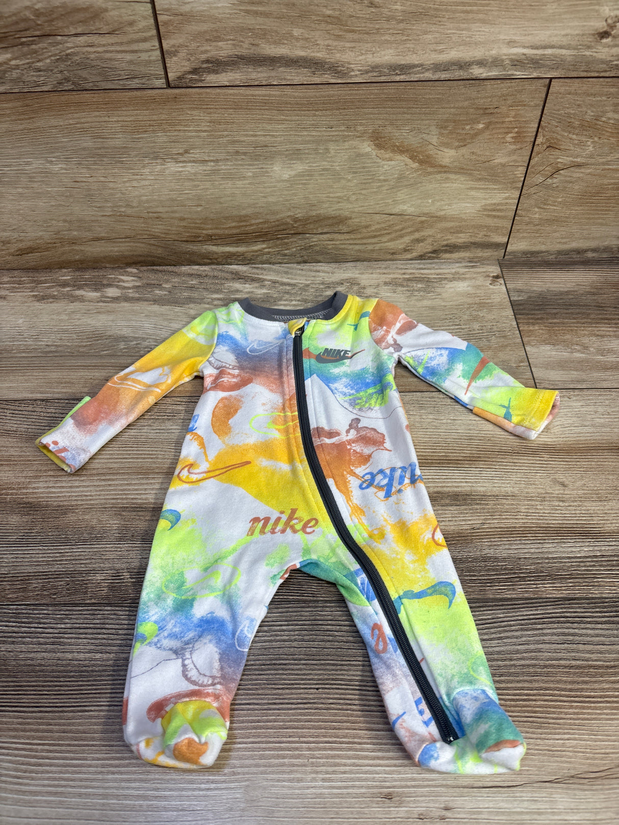 Nike Sleeper White sz Newborn