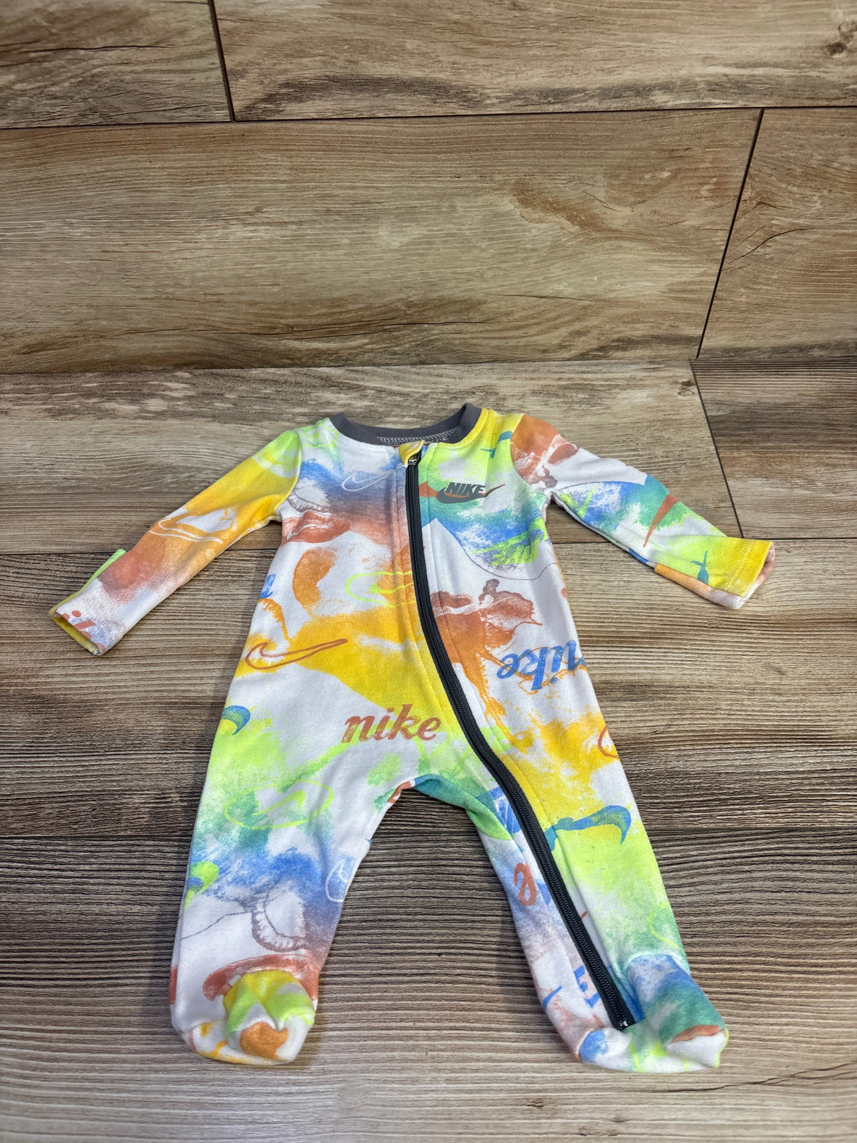 Nike Sleeper White sz Newborn