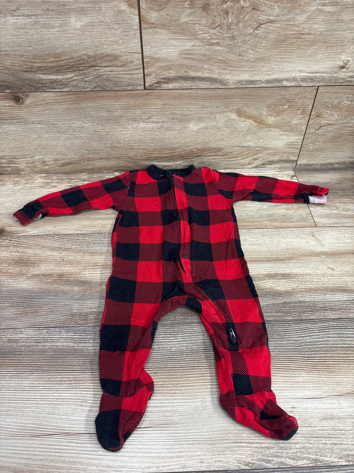 Old Navy Plaid Sleeper Red sz 6-9m