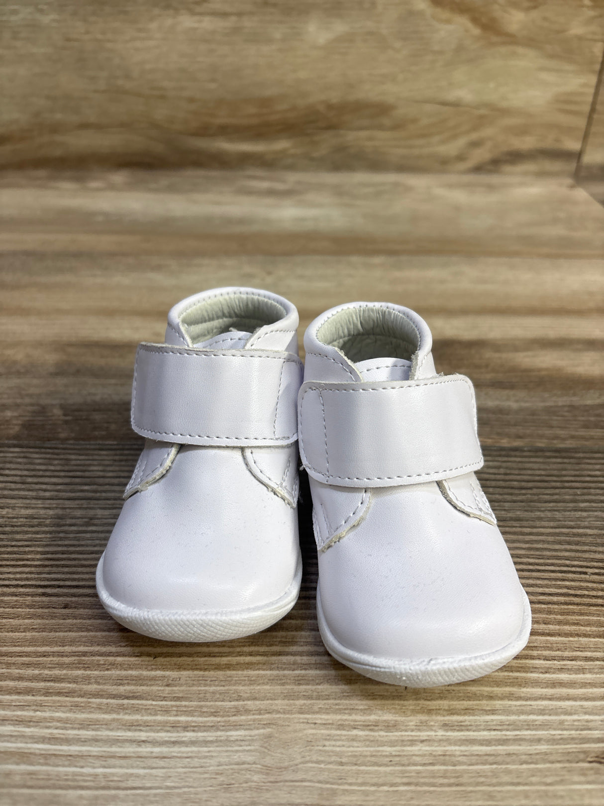 Alegria Kids Patent Leather First Walker shoes White sz 2/3c