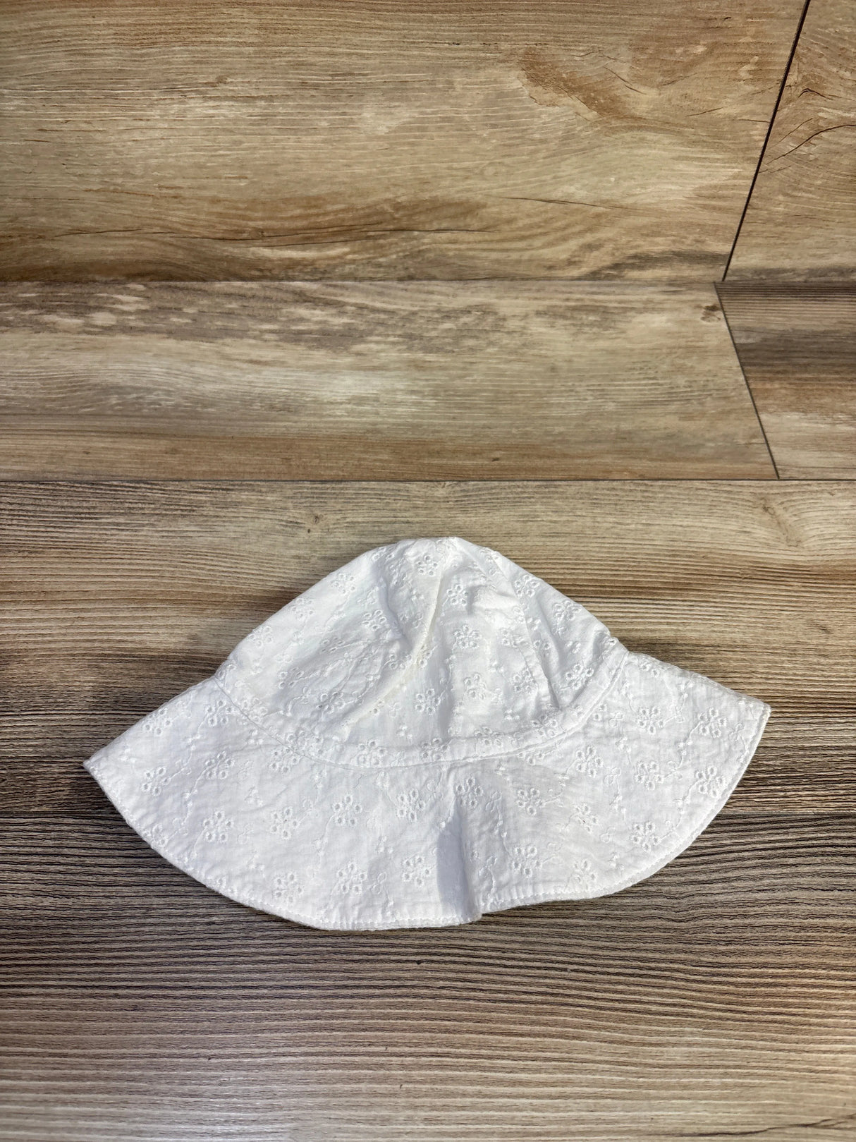 Baby Gap Eyelet Bucket Hat White sz 6-12m