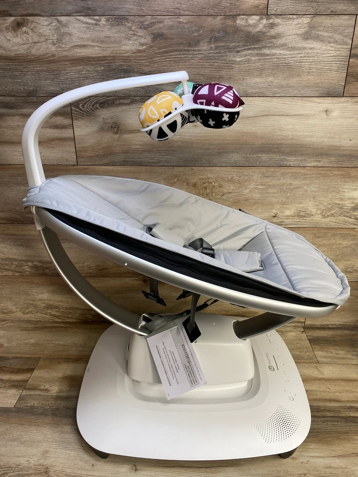 NEW 4moms mamaRoo Multi-Motion Baby Swing Smart Connectivity in Grey