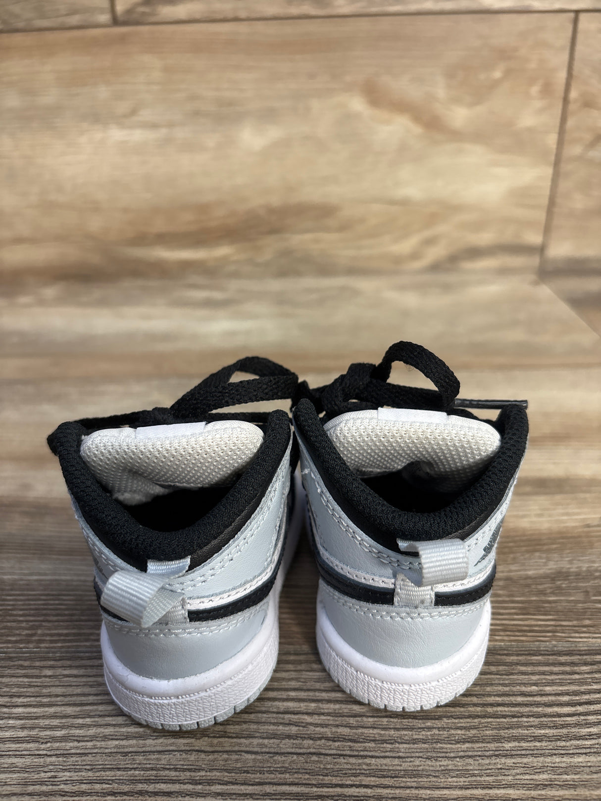 Air Jordan 1 Mid TD 'Black Aura Squadron Blue' Sneakers sz 2c