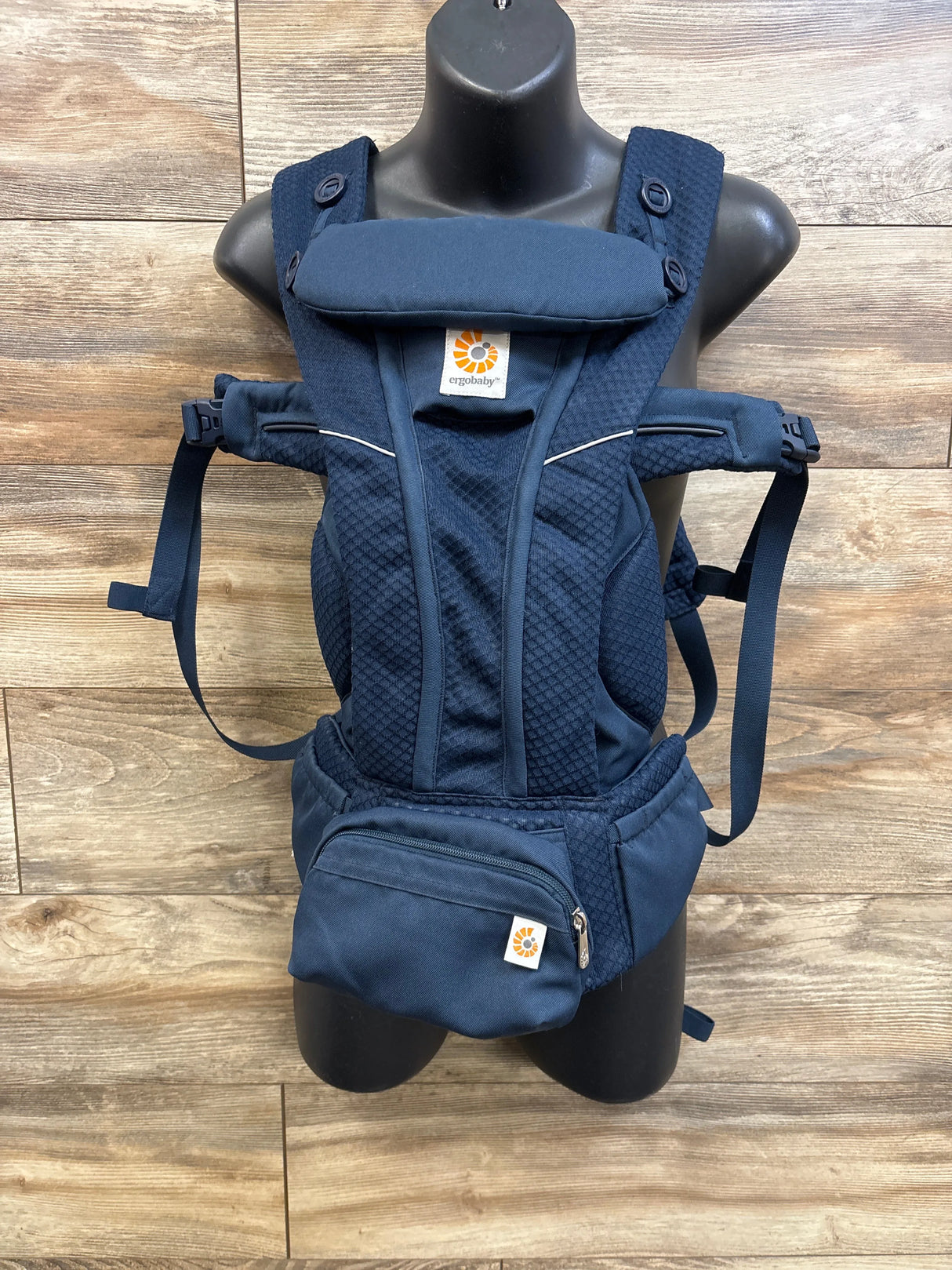 Ergobaby Omni Breeze Baby Carrier Midnight Blue 7-45lbs