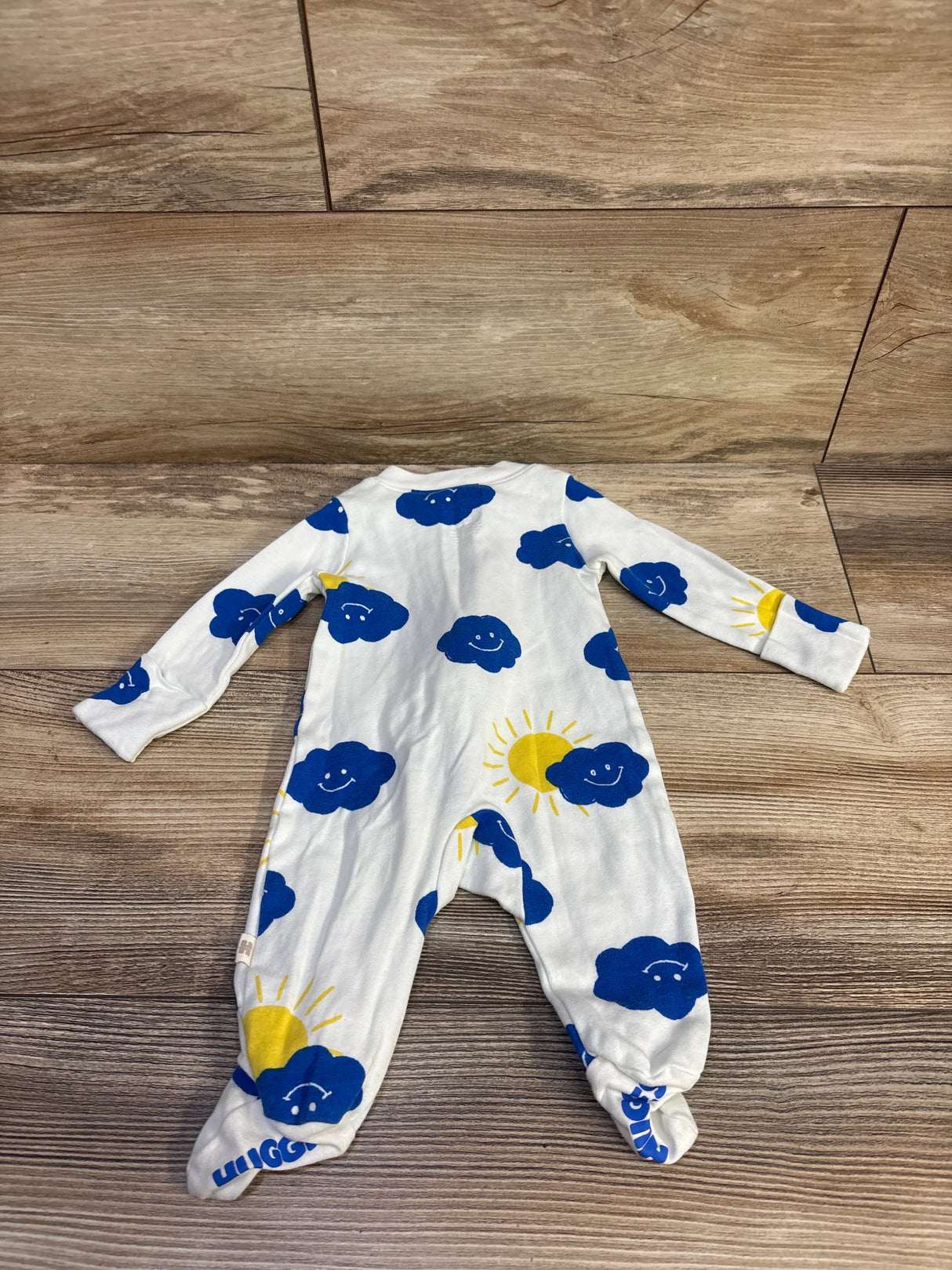 Huggies Sleeper White sz Newborn