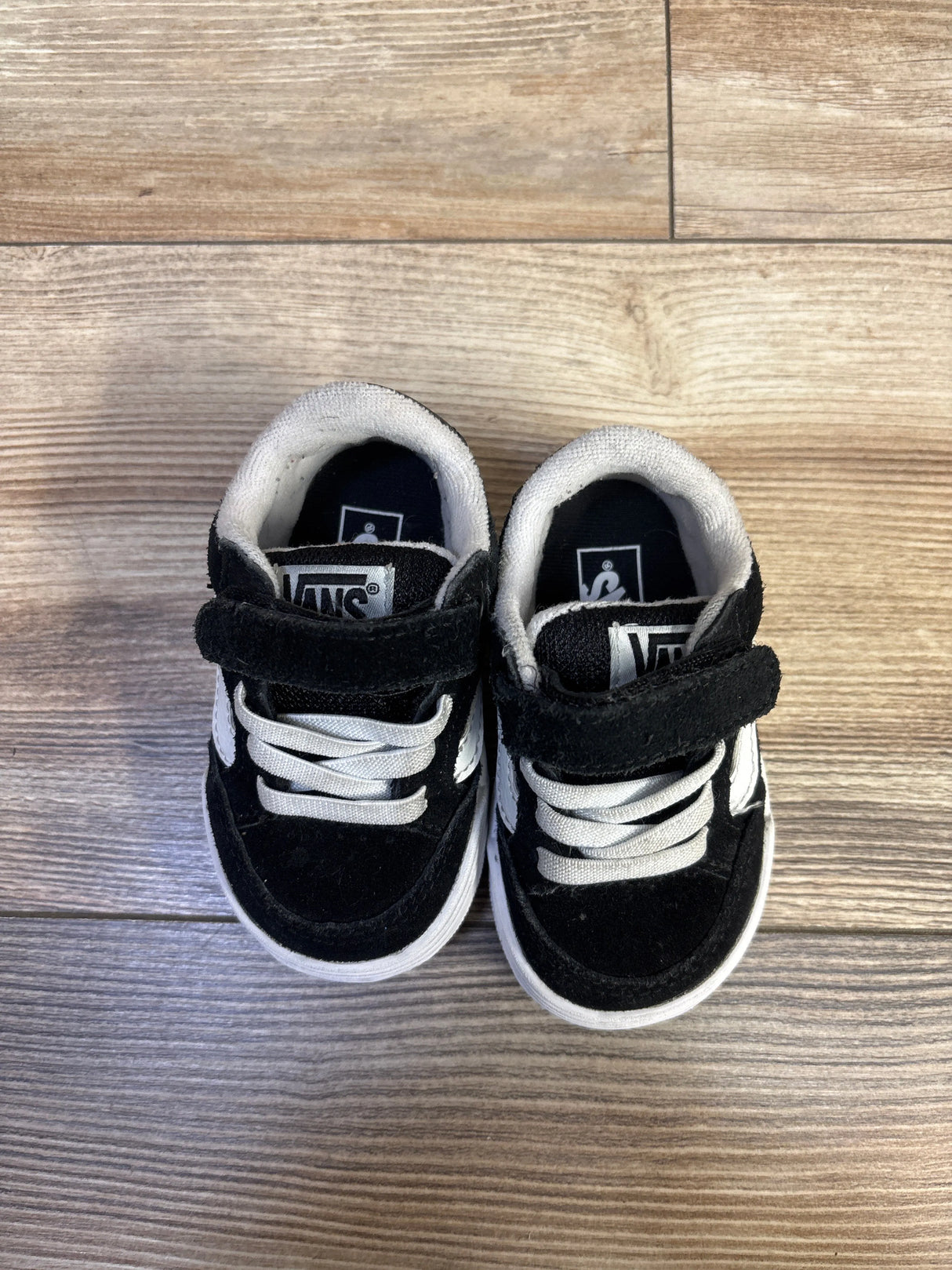 Vans Hylane Sneakers Black sz 4c