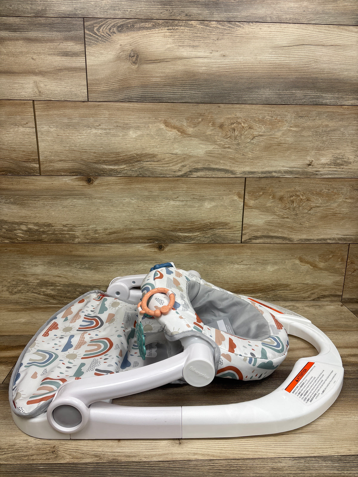 Fisher Price Sit-Me-Up Floor Seat in Rainbow Showers