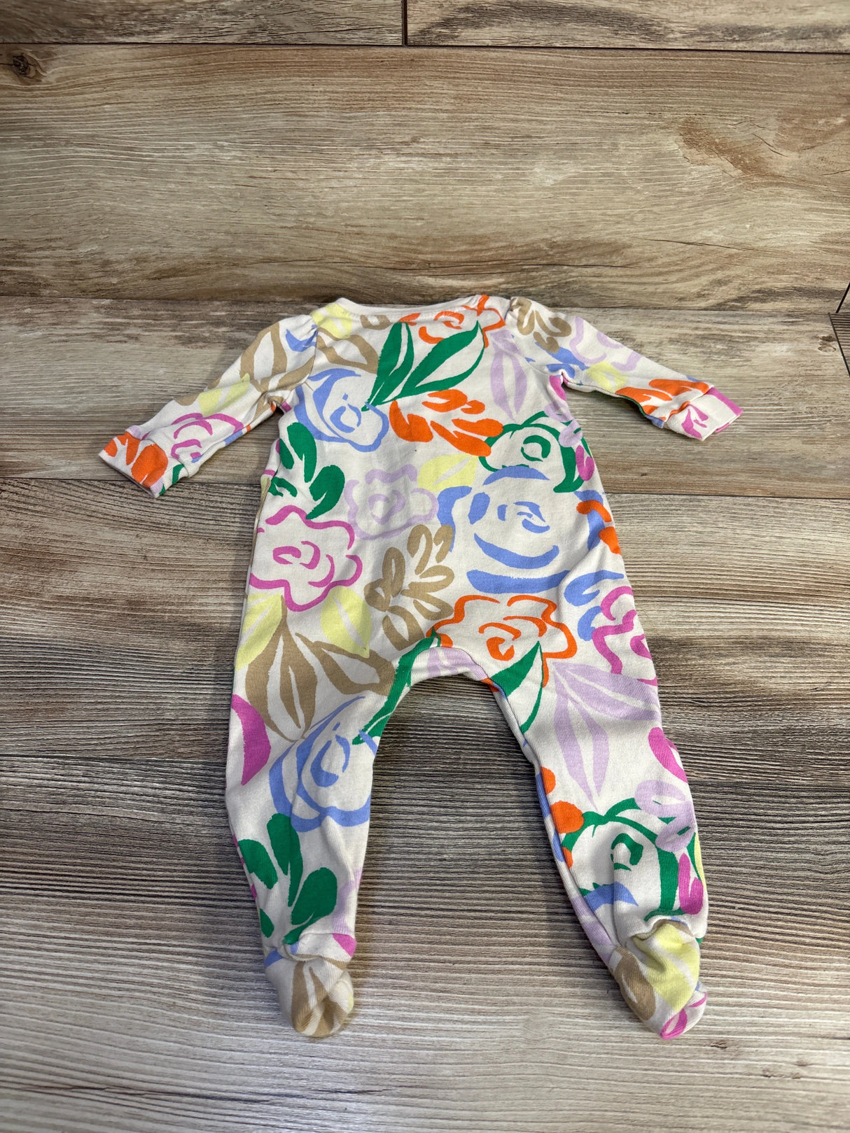 Baby Gap Sleeper Beige sz 0-3m - Me n Mommy To Be