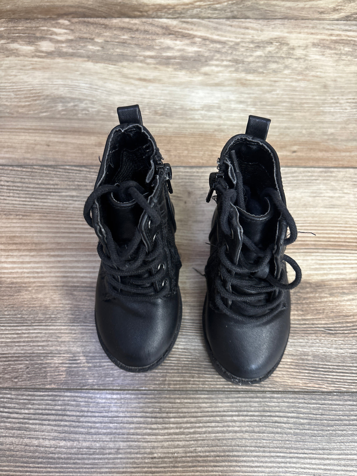 Sugar Faux Leather Butterfly Boots Black sz 5c