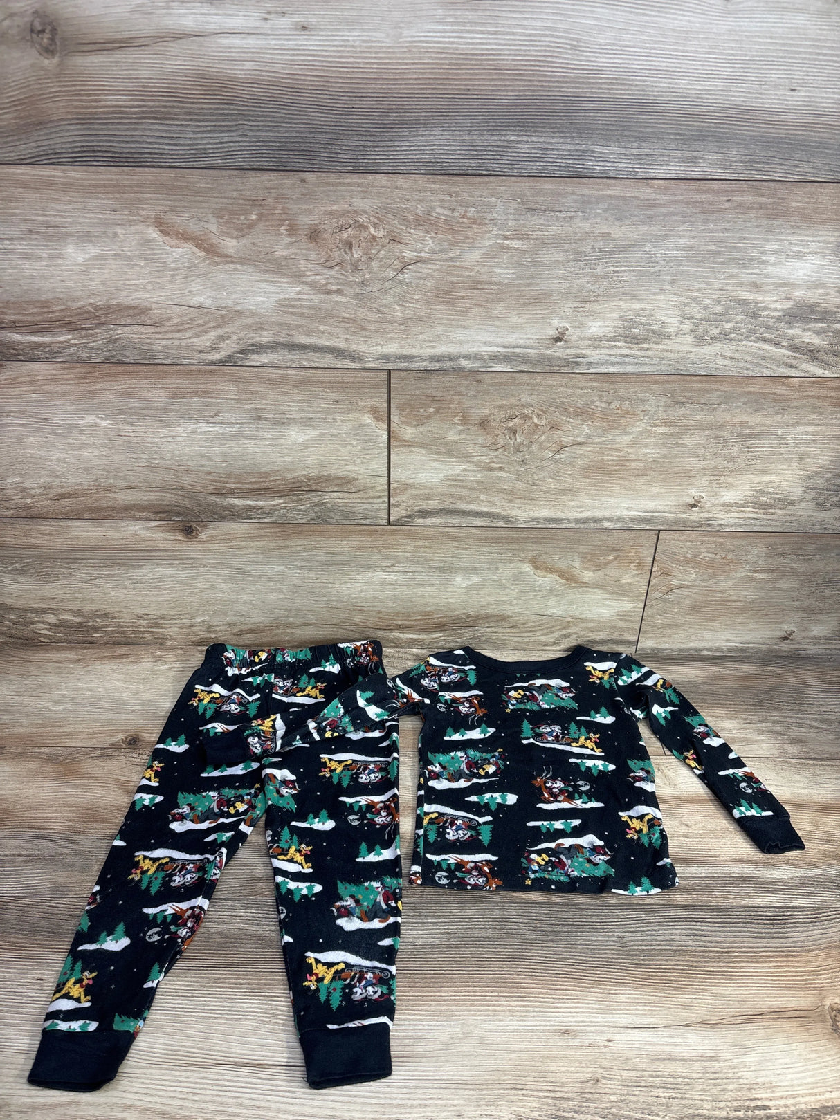 Disney Christmas Mickey MOuse Pajama Set Black sz 4T
