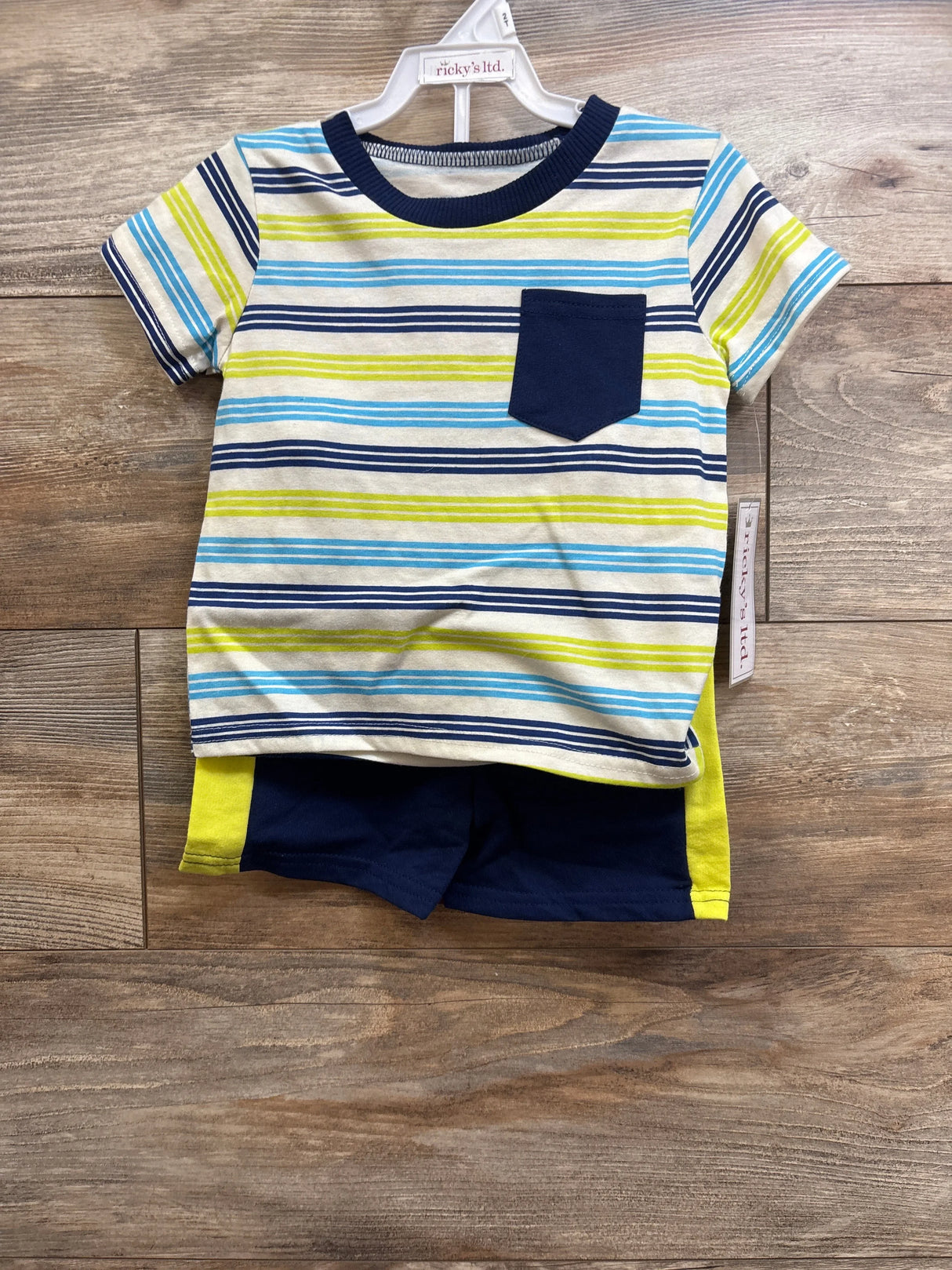 NEW Little Ricky's 2pc Shirt & Short Set White sz 2T
