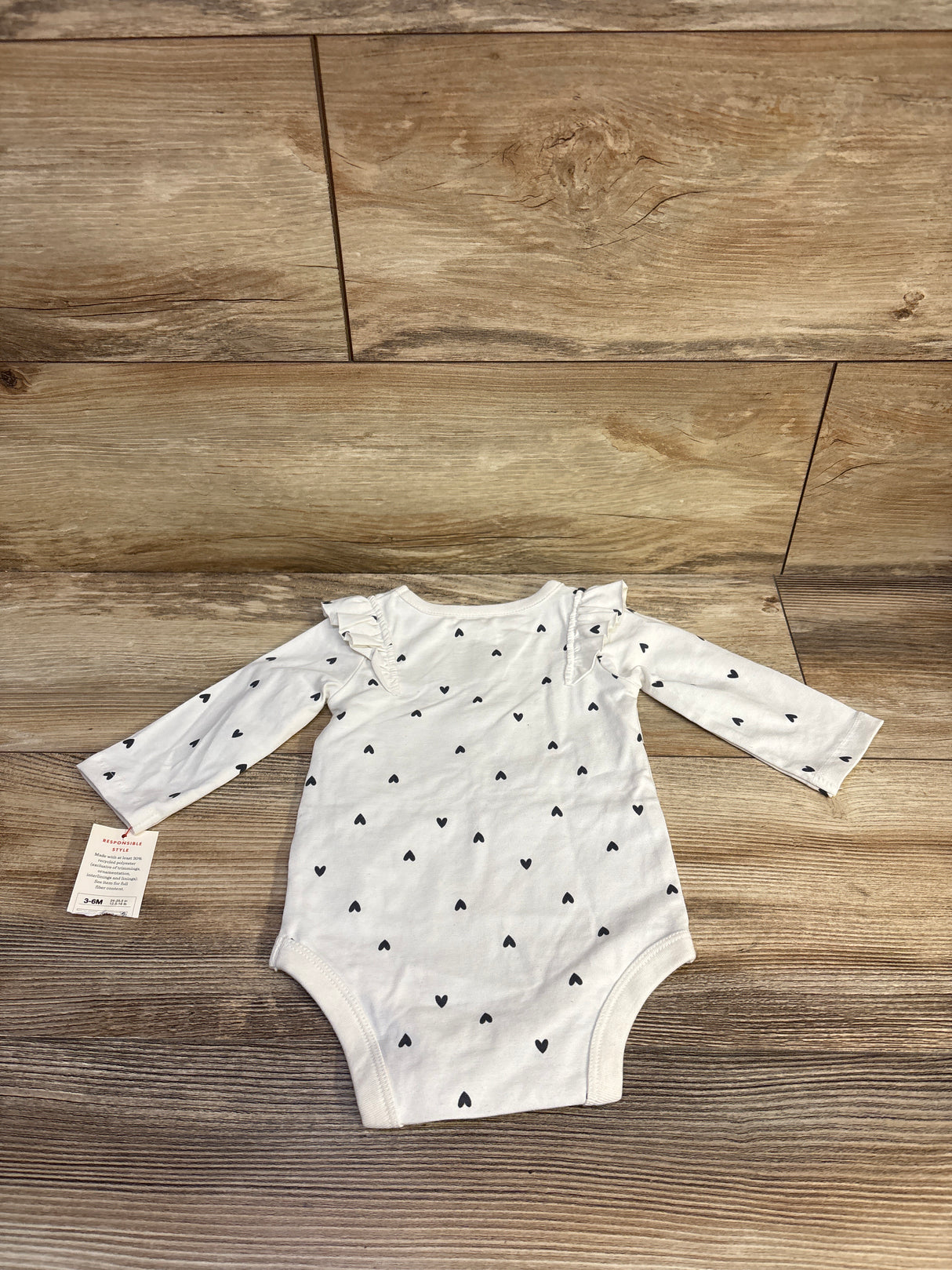 NEW Cat & Jack Flutter Sleeve Bodysuit White sz 3-6m