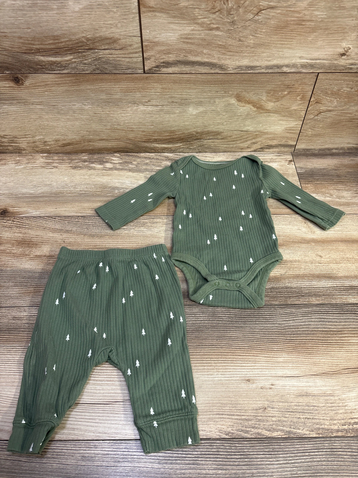 Cloud Island 2pc Ribbed Bodysuit & Pants Set Green sz 3/6m