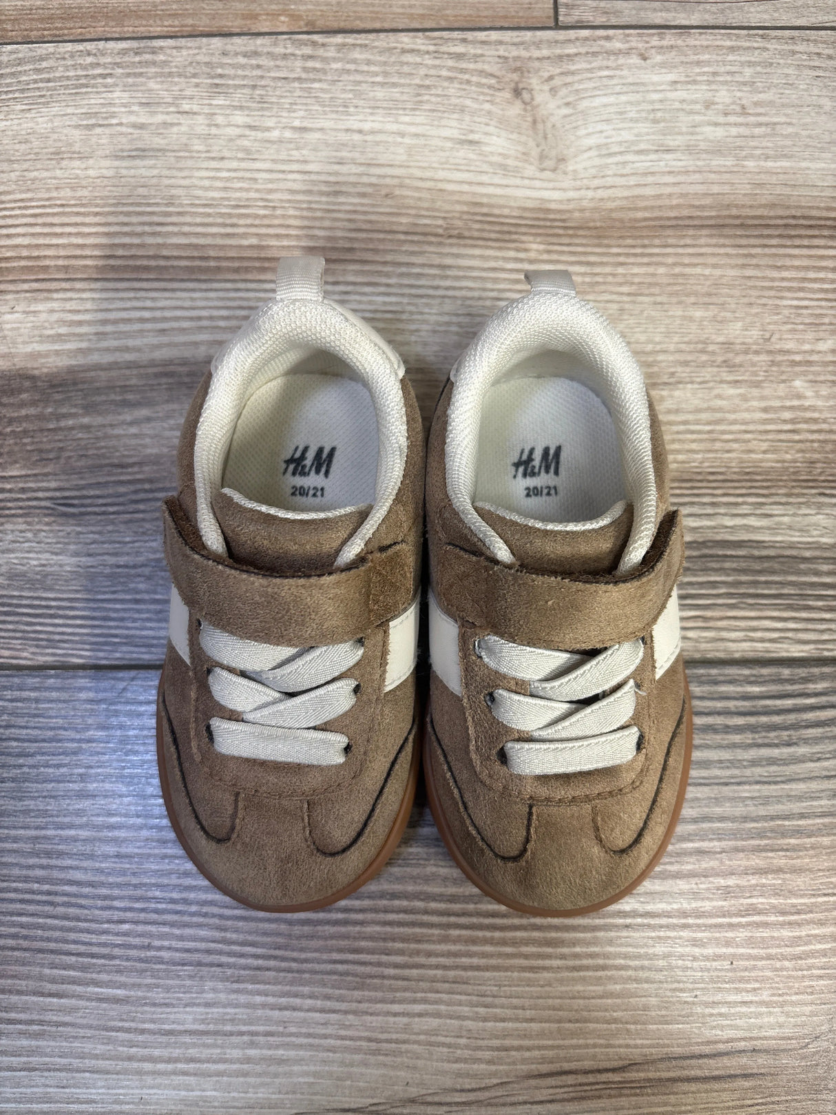 H&M Sneakers Beige sz 5.5c