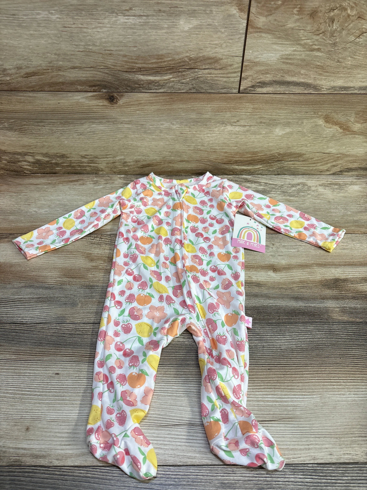 Millie & Myles Fruit Print Sleeper White sz 6-9m