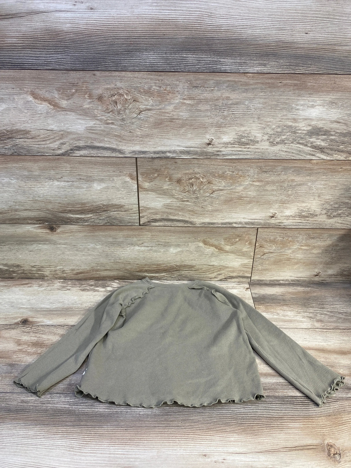 Easy Peasy Long Sleeve Waffle Pocket Tee in Olive Green sz 5T