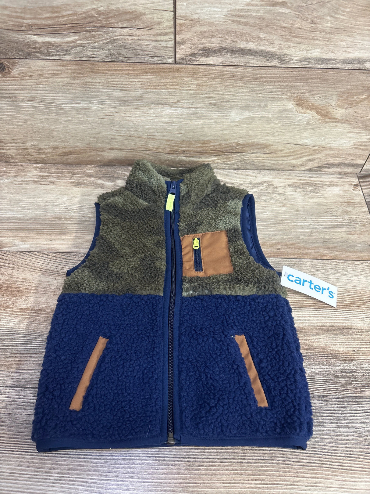 NEW Carter's Sleeveless Sherpa Vest Green sz 2T