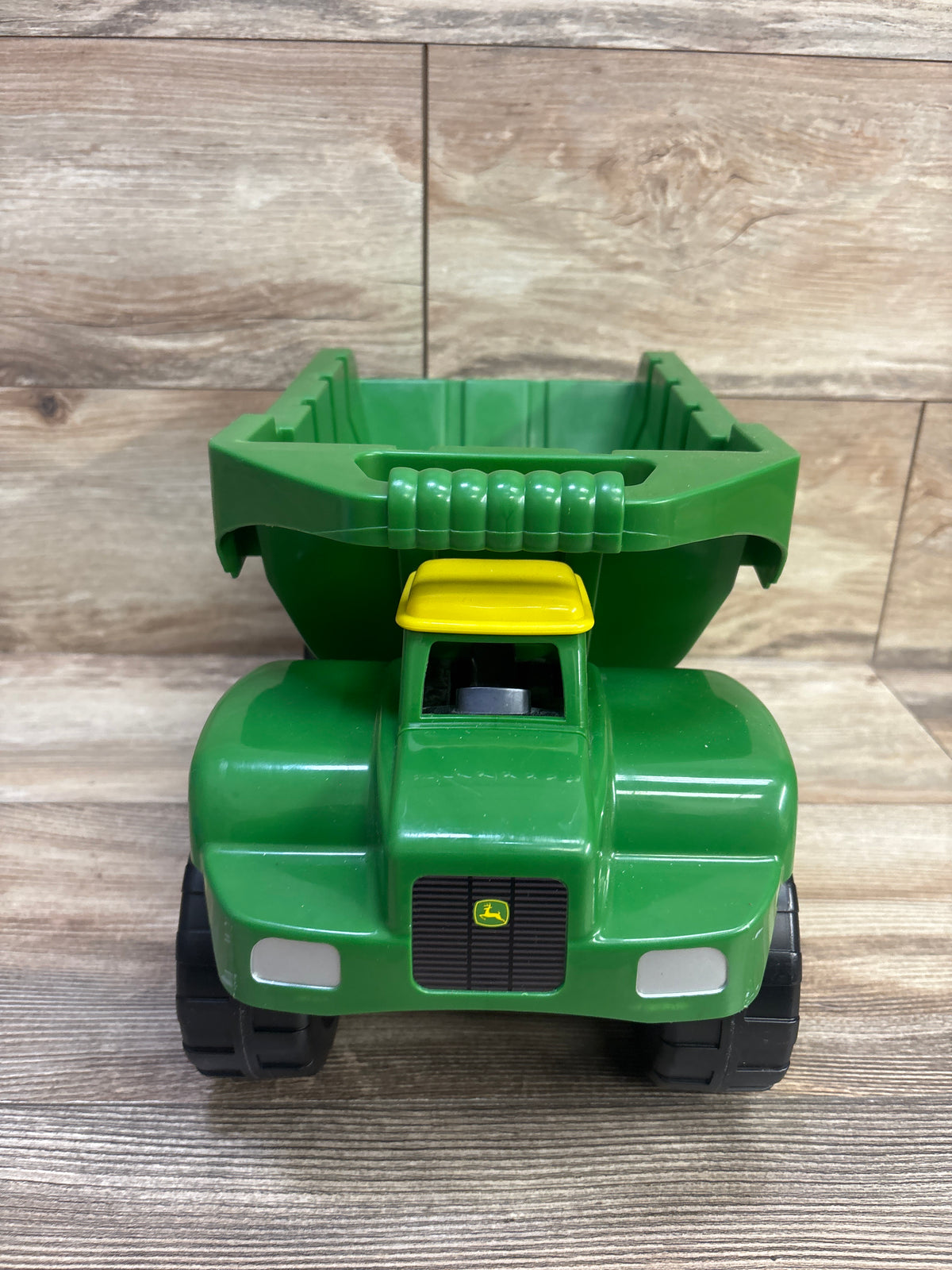 John Deere Big Scoop Dump Truck