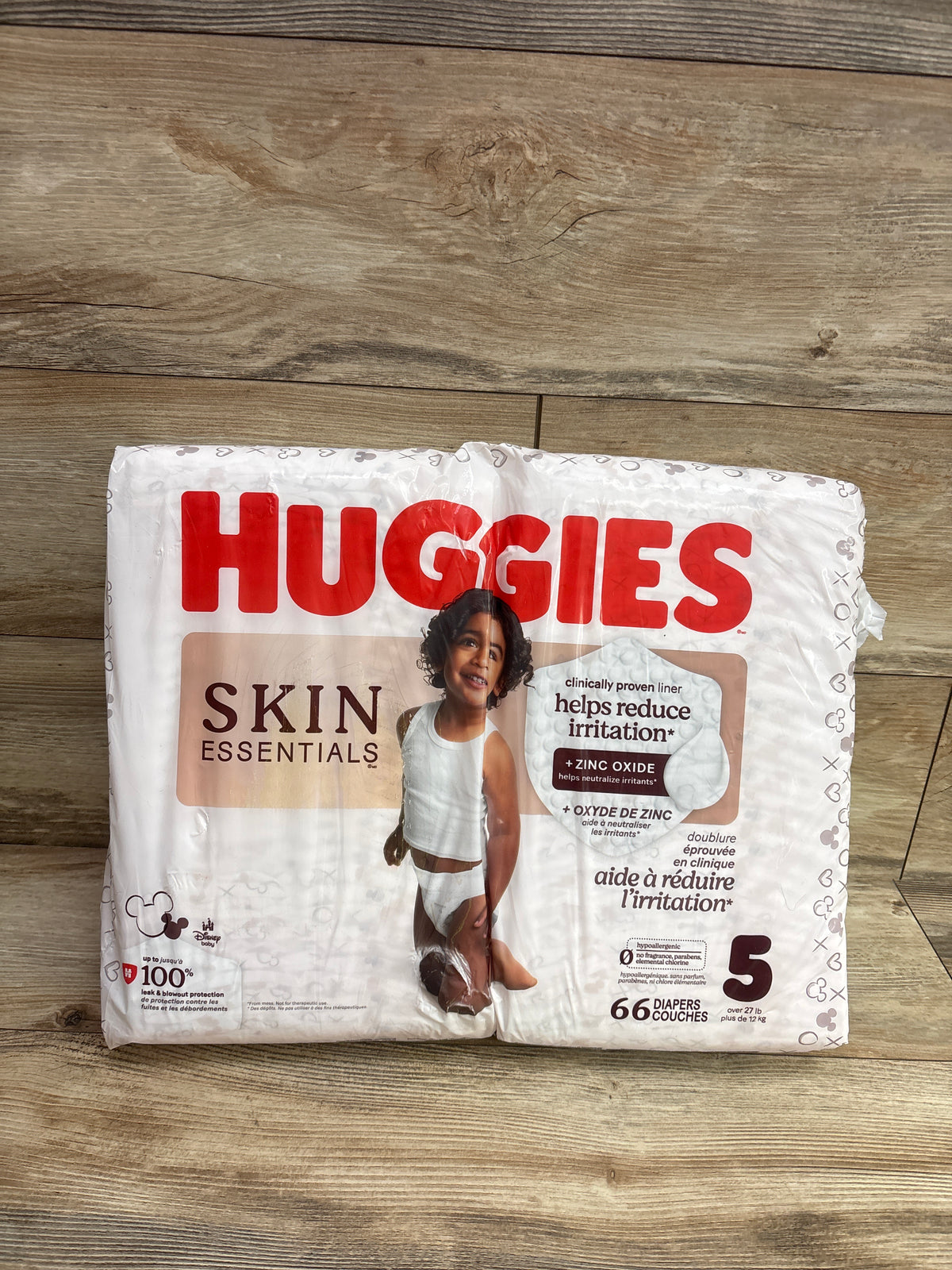 NEW Huggies Skin Essentials Diapers Size 5 66ct.