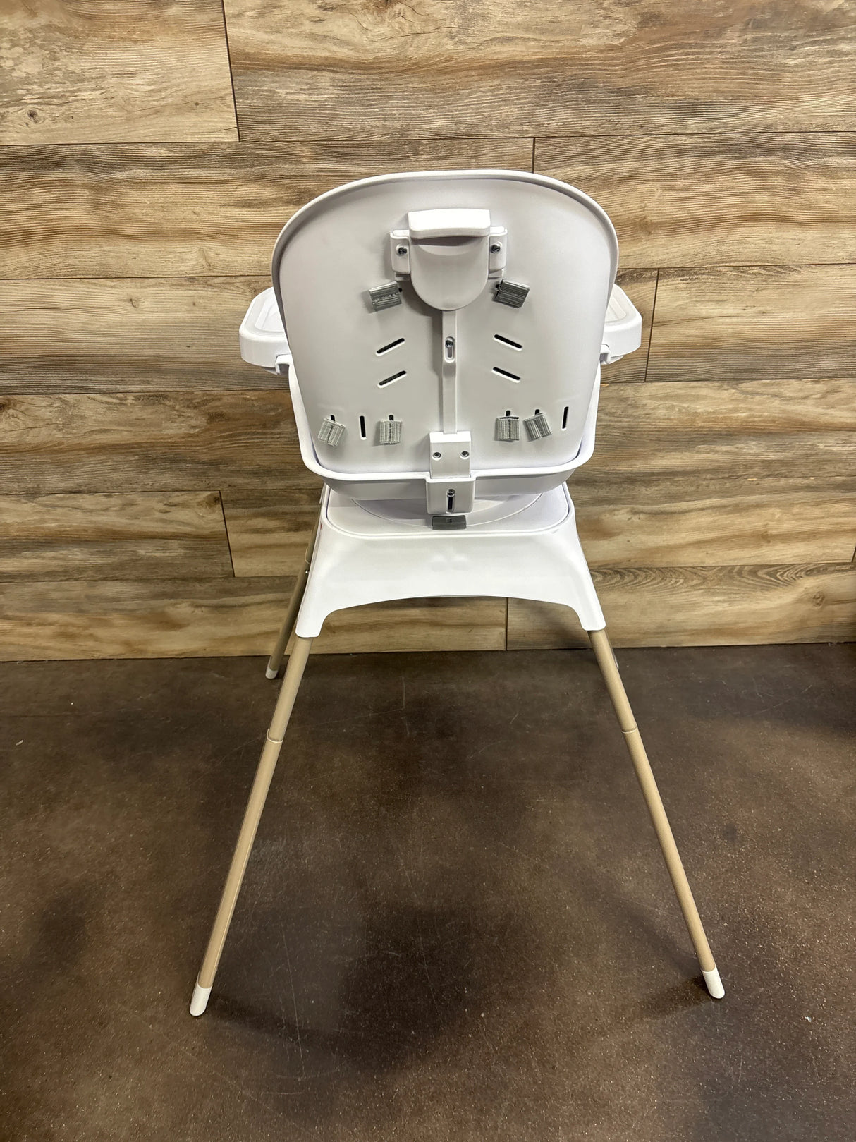 NWOT Safety 1st Grow and Go Rotating High Chair in French Gray