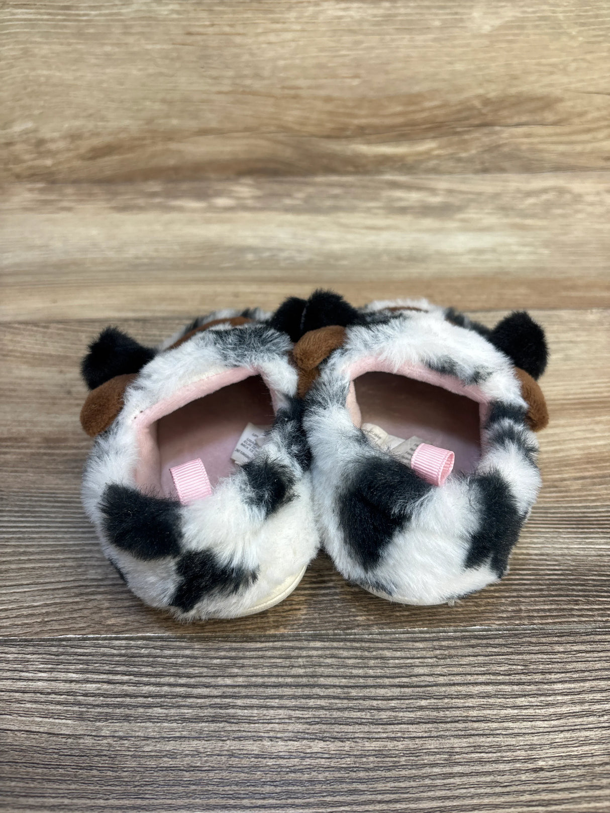 Wonder Nation Fuzzy Cow Slippers sz 6c