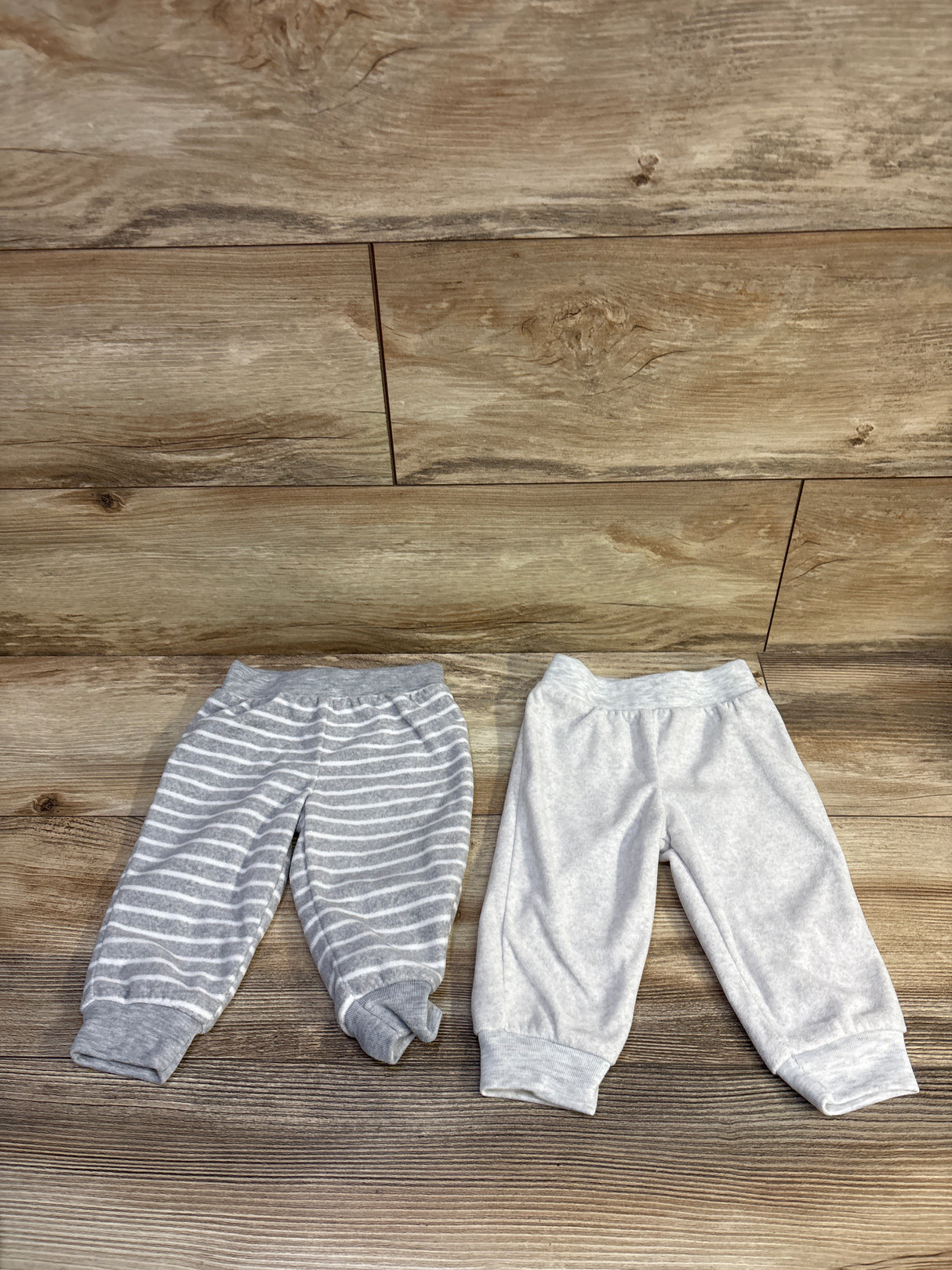 Simple Joys 2pk Fleece Joggers Grey sz 6-9m