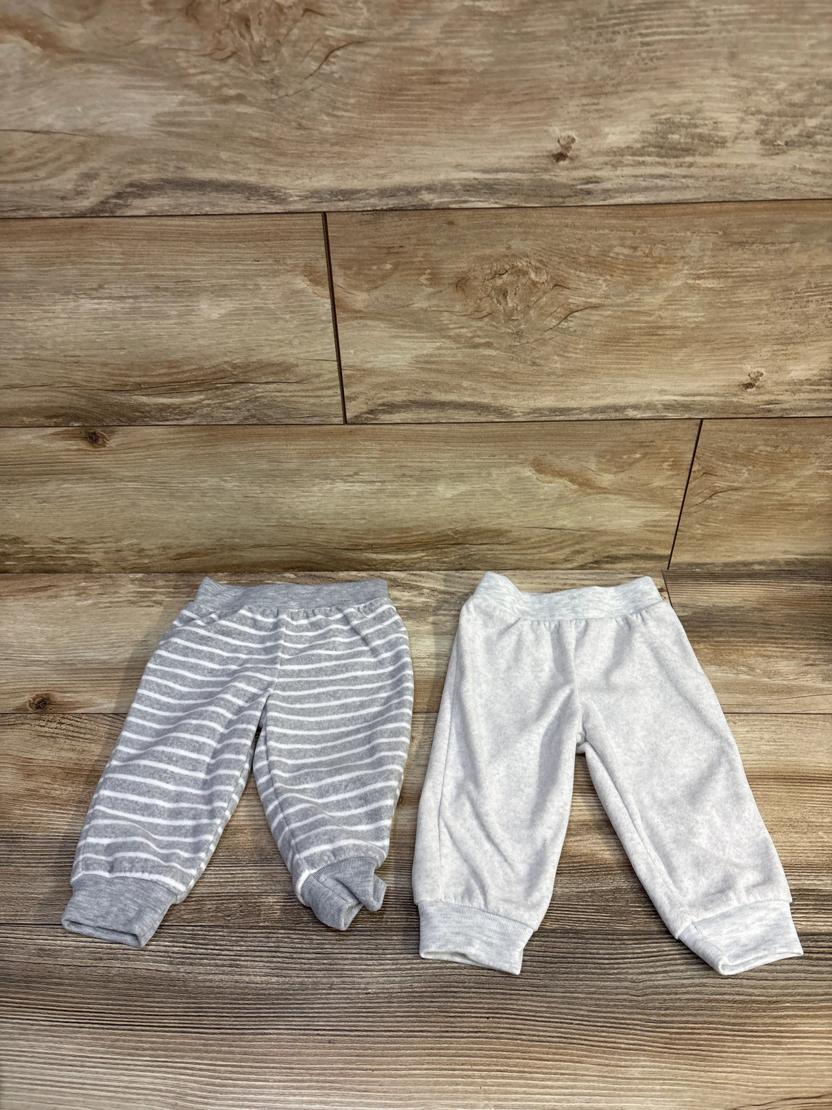 Simple Joys 2pk Fleece Joggers Grey sz 6-9m