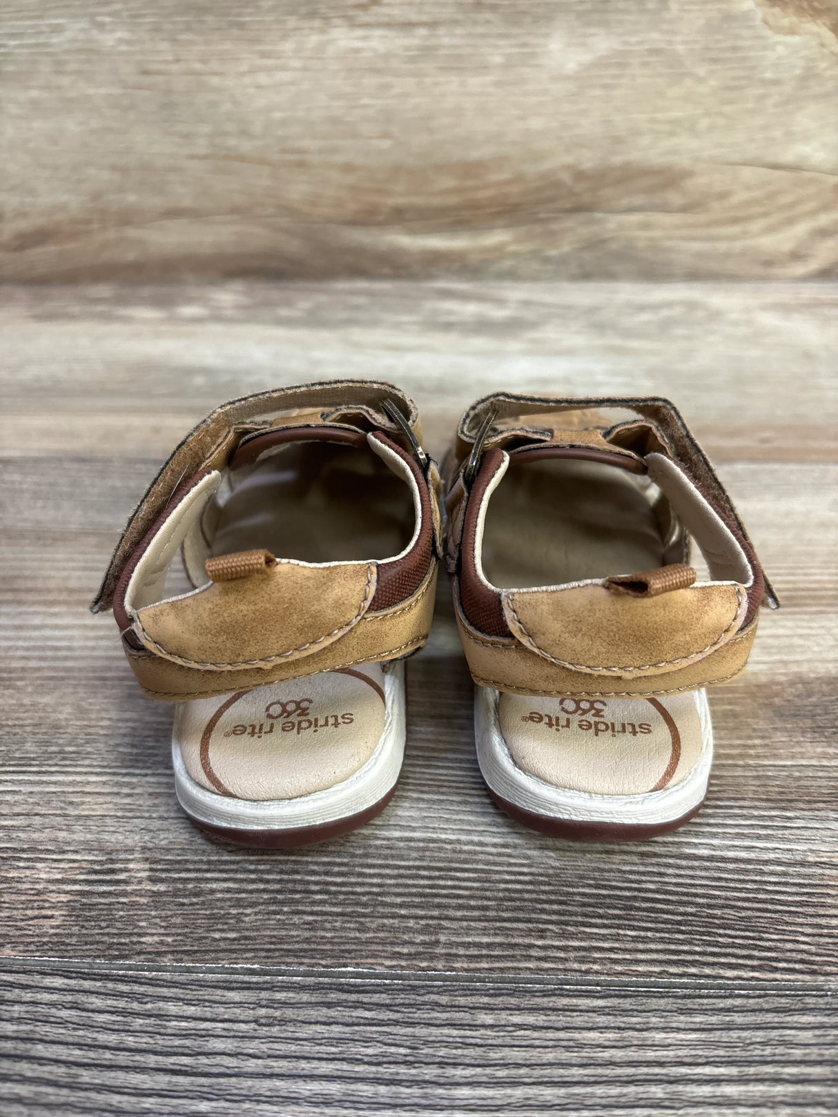 Stride Rite Paddy Tan Sandals sz 7c