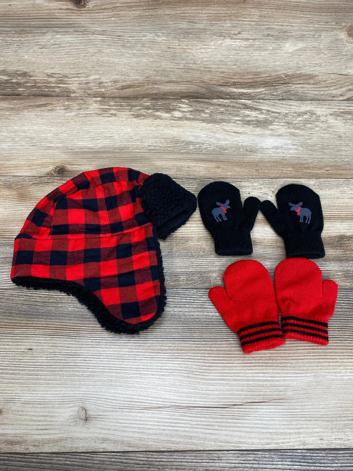NEW Simple Joys Hat & Mitten Set in Black Red Buffalo Check sz 2T-5T - Me n Mommy To Be