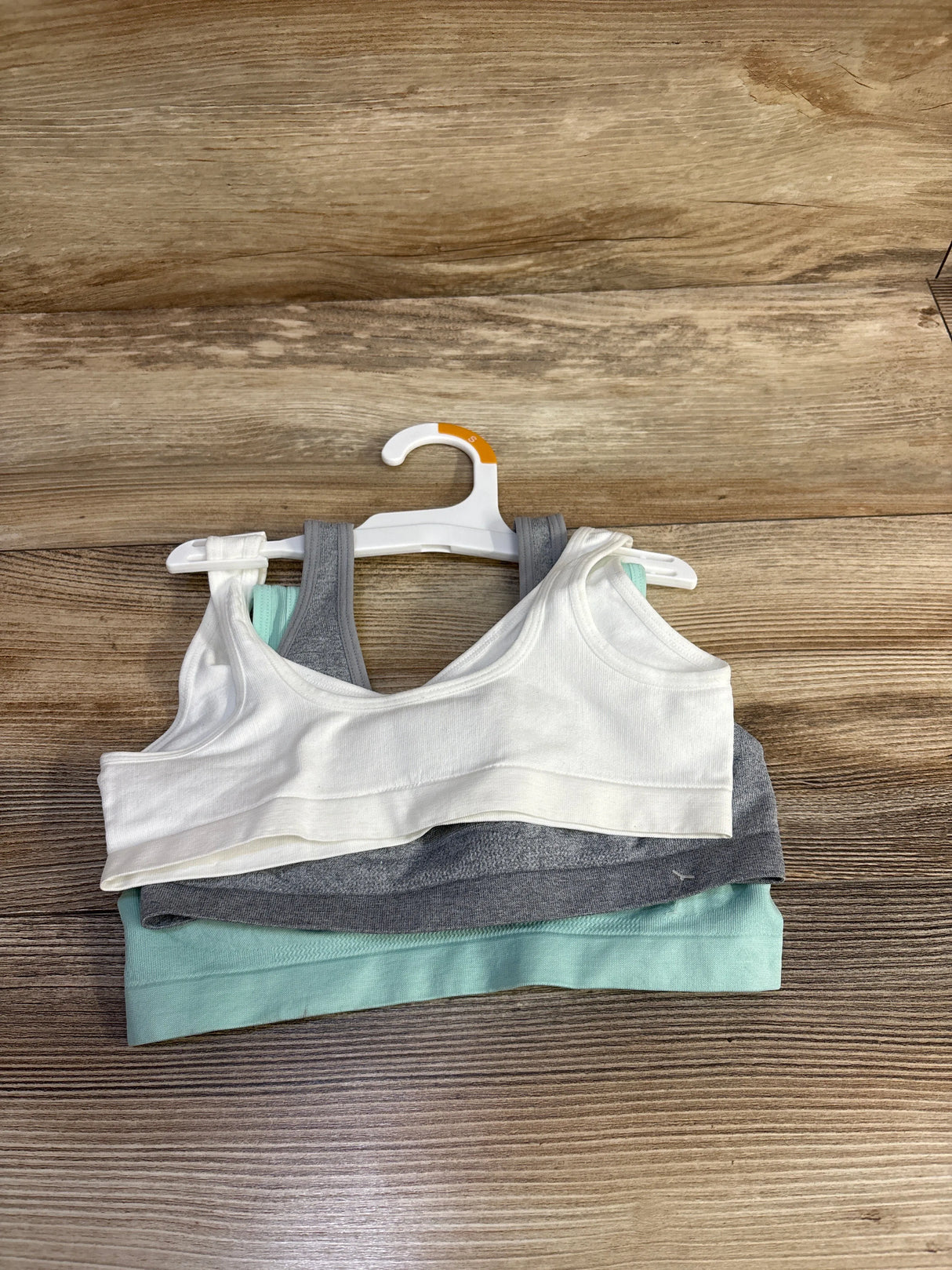 NEW Hanes 3pk Bras sz Small